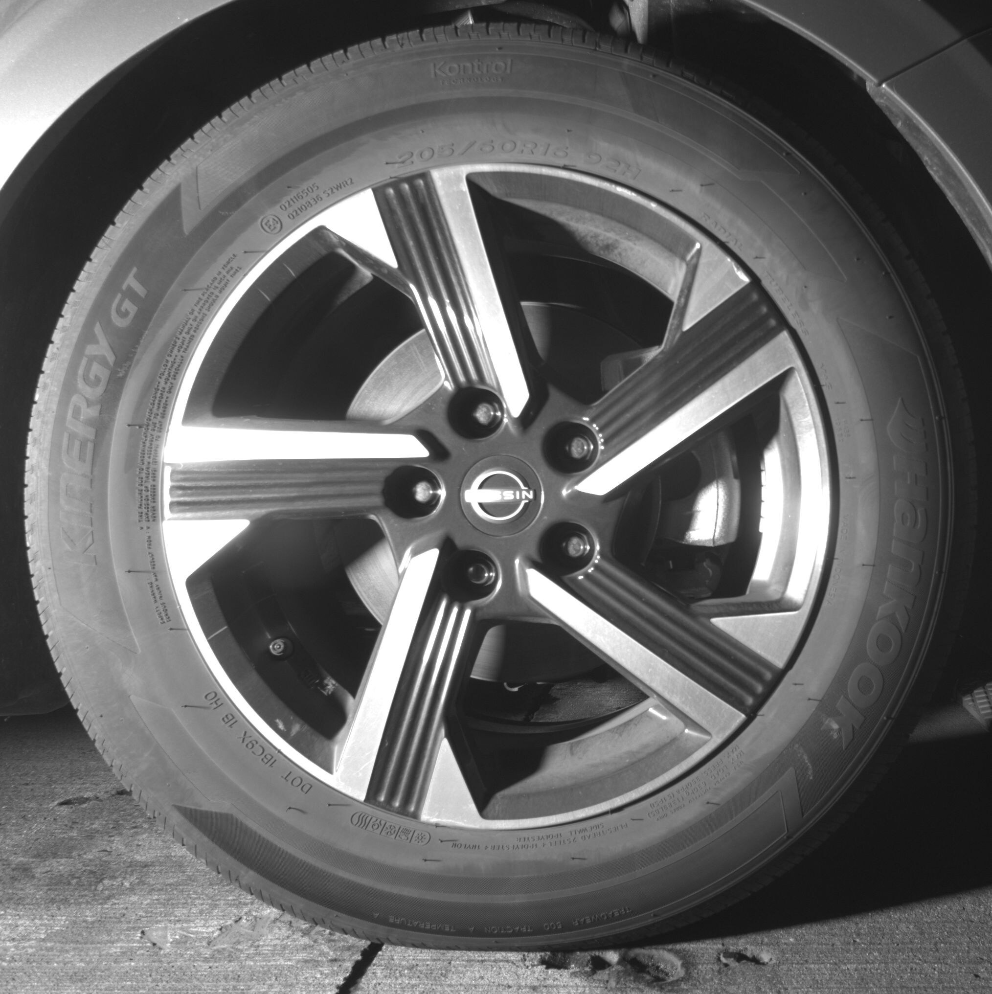 Thumbnail: 2025 Nissan Sentra - 10