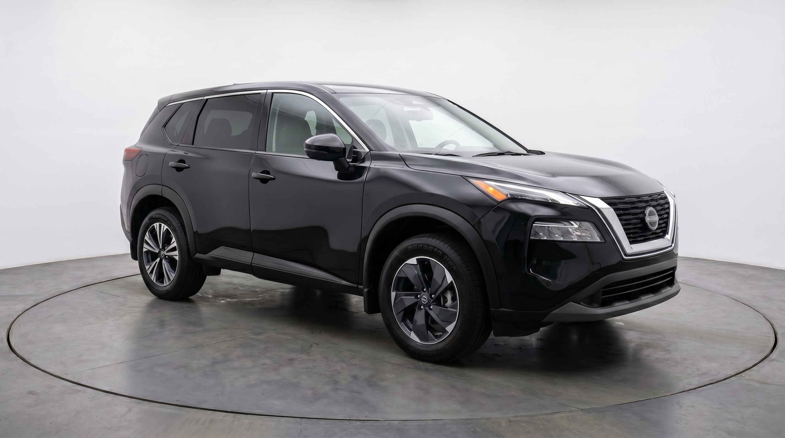 Thumbnail: 2025 Nissan Rogue - 1