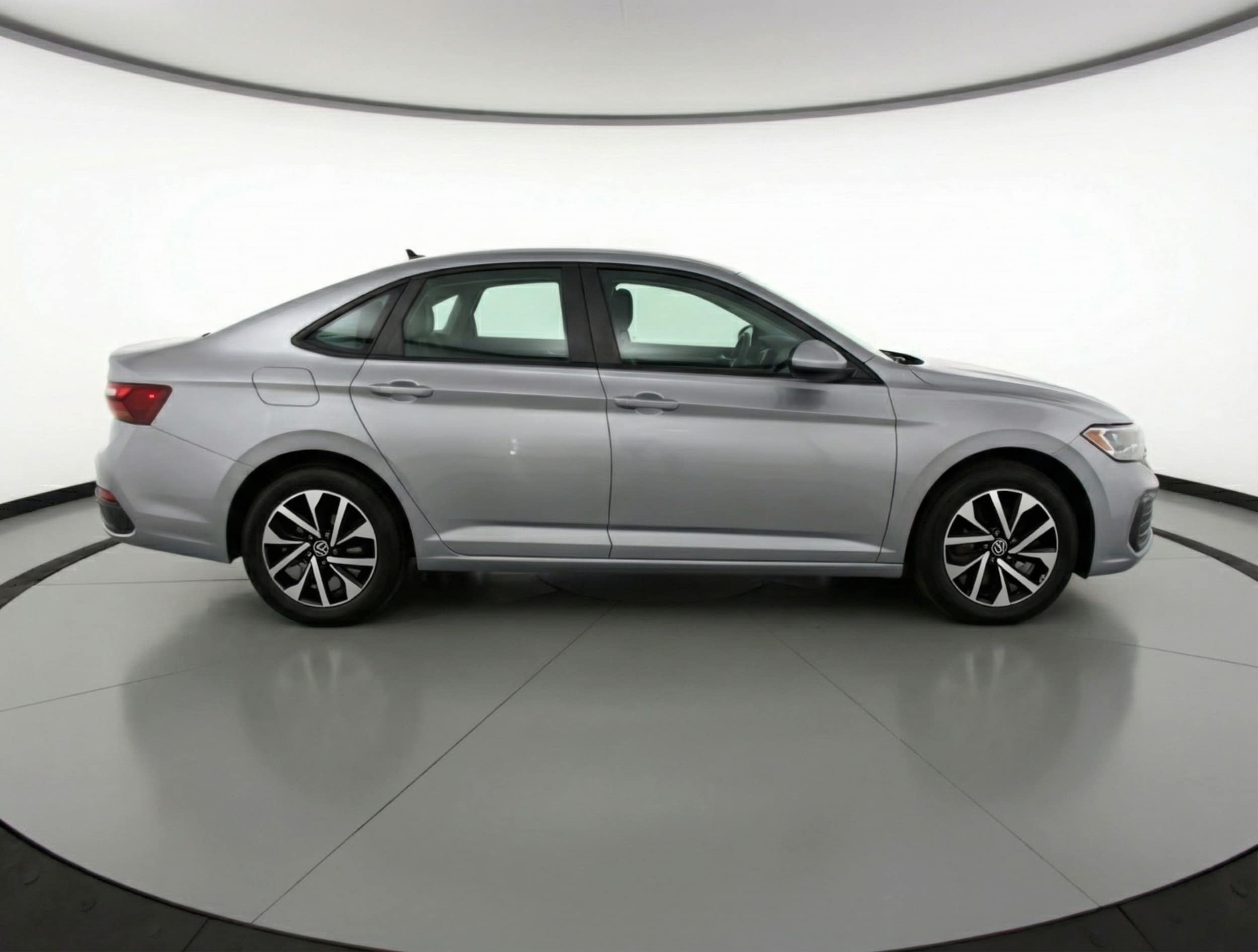 Thumbnail: 2024 Volkswagen Jetta - 8