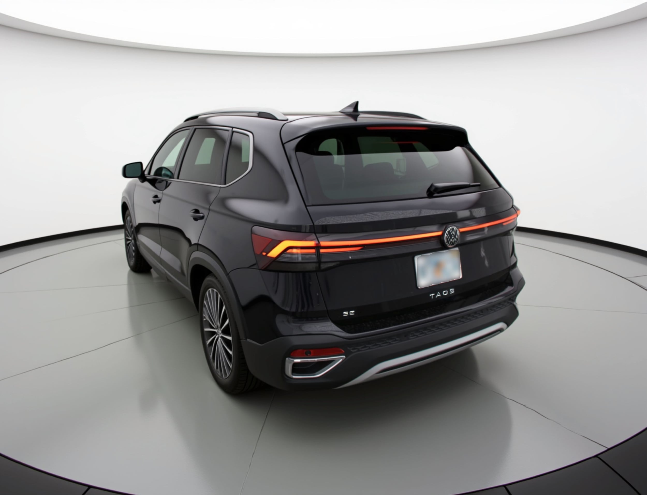 Thumbnail: 2025 Volkswagen Taos - 5