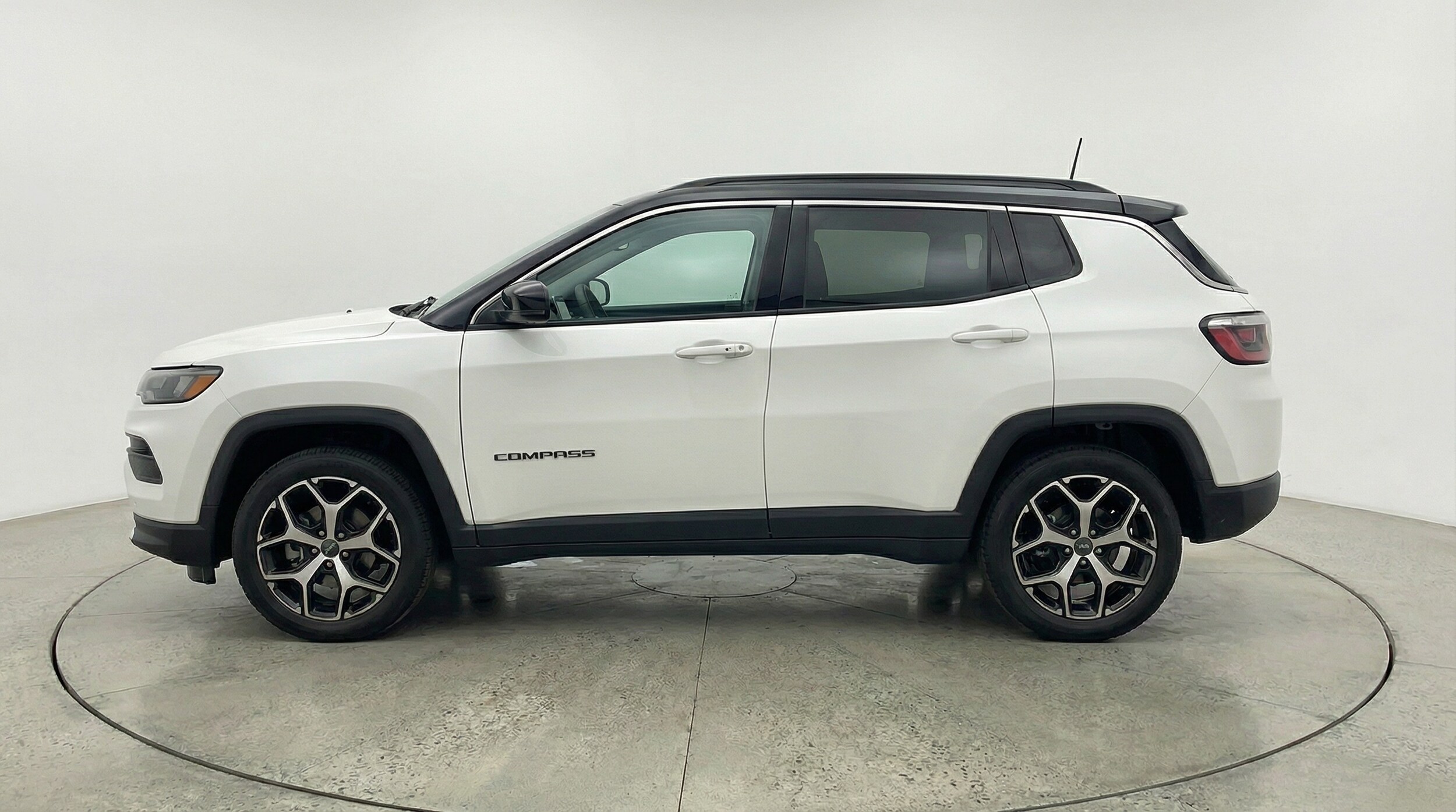 Thumbnail: 2025 Jeep Compass - 4