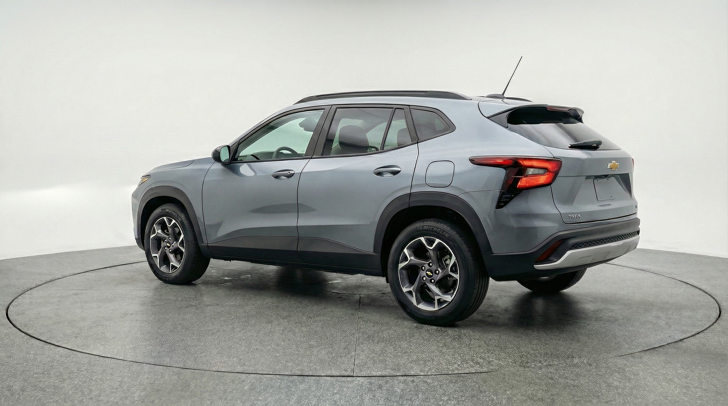 Thumbnail: 2025 Chevrolet Trax - 5