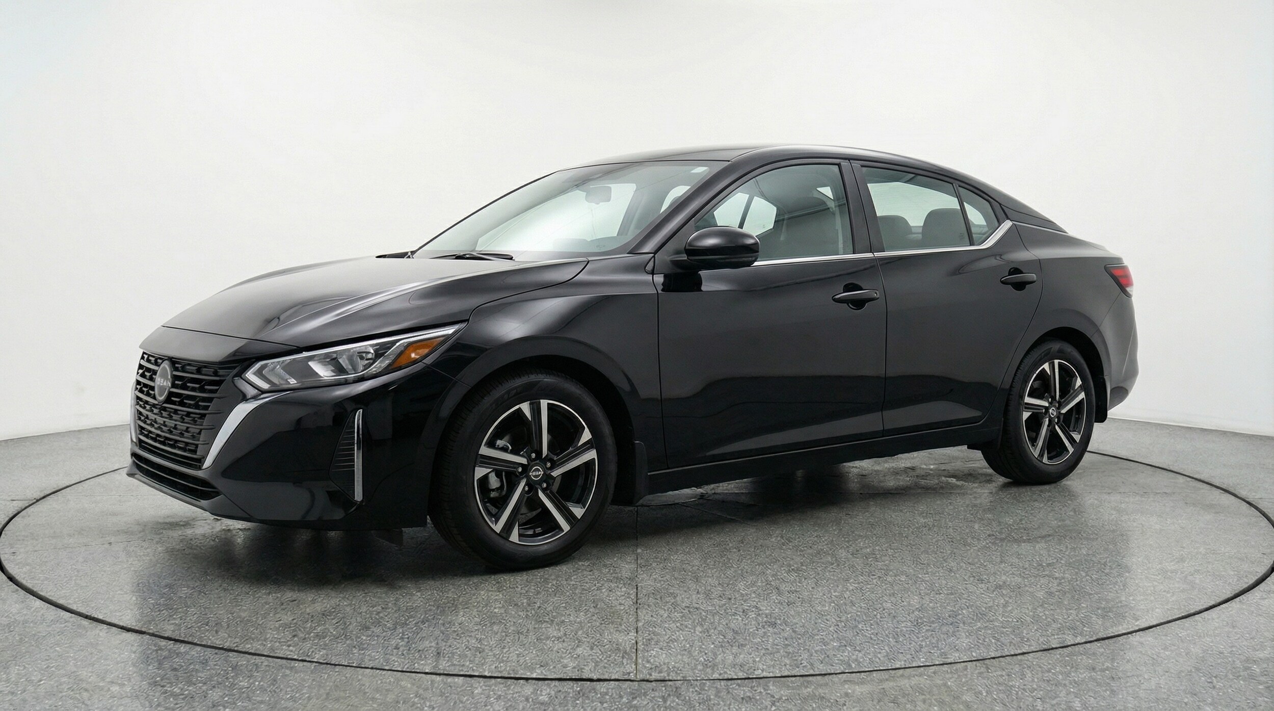 Thumbnail: 2025 Nissan Sentra - 3