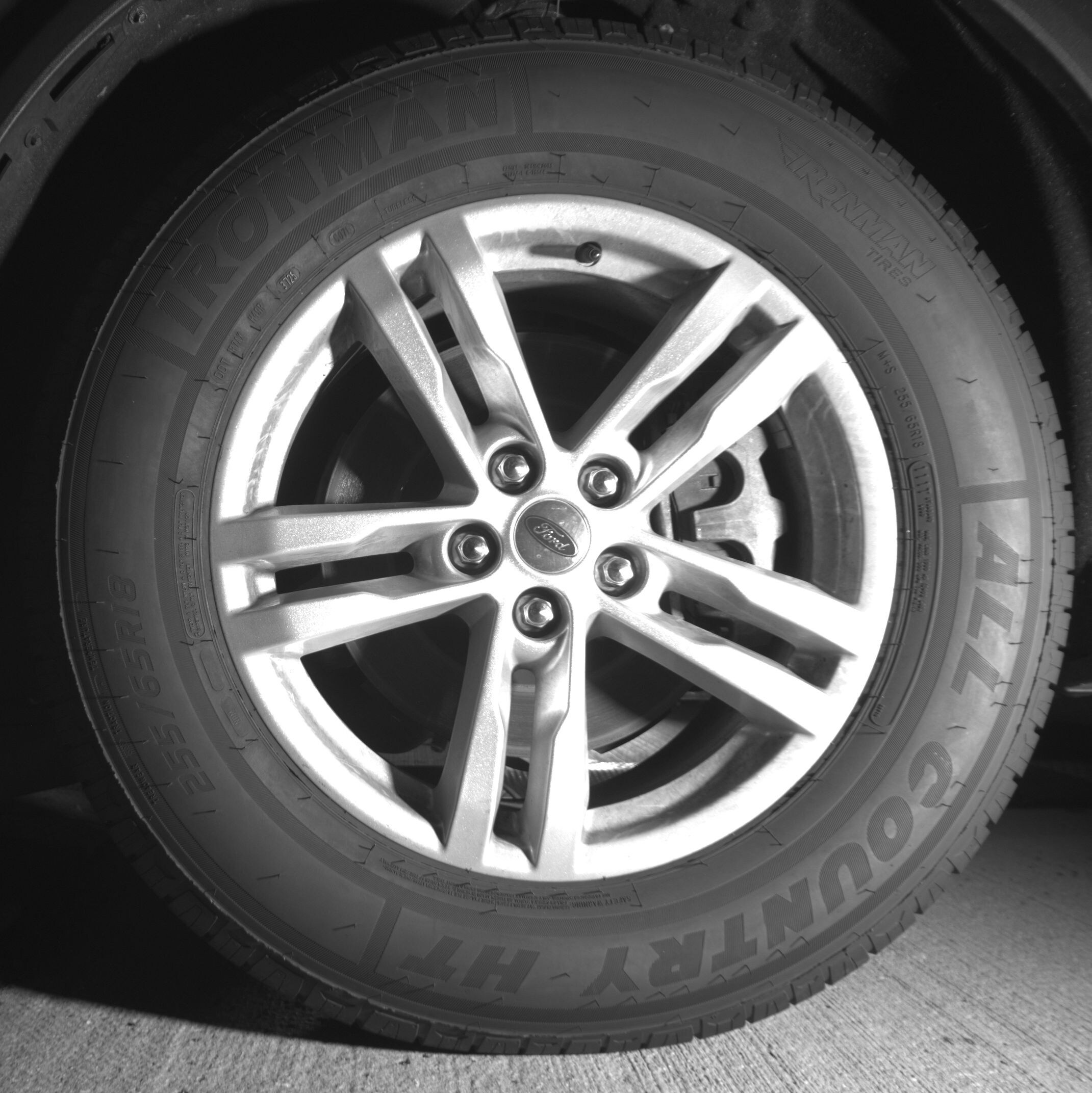 Thumbnail: 2024 Ford Explorer - 9