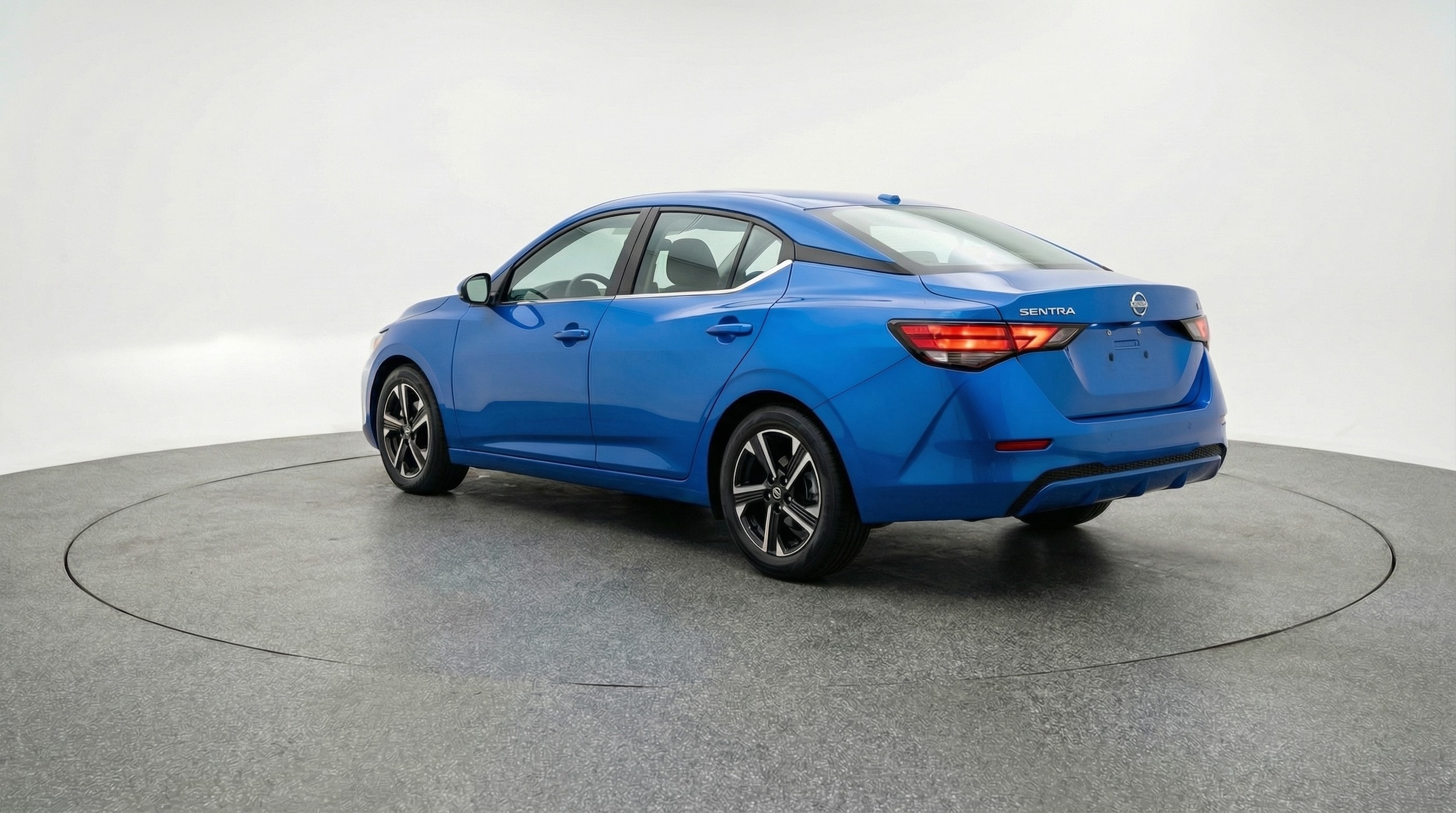 Thumbnail: 2025 Nissan Sentra - 5