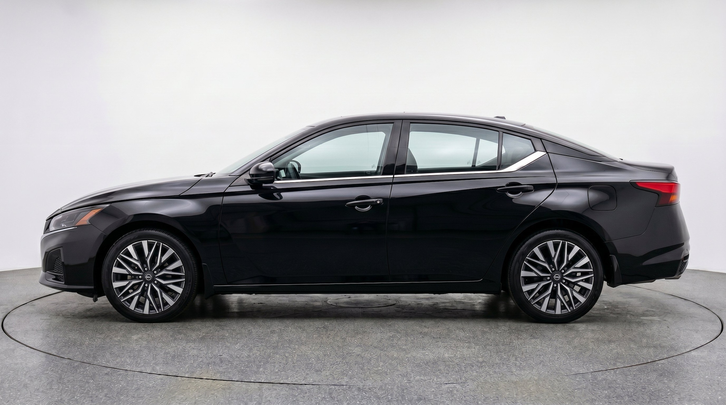 Thumbnail: 2026 Nissan Altima - 5