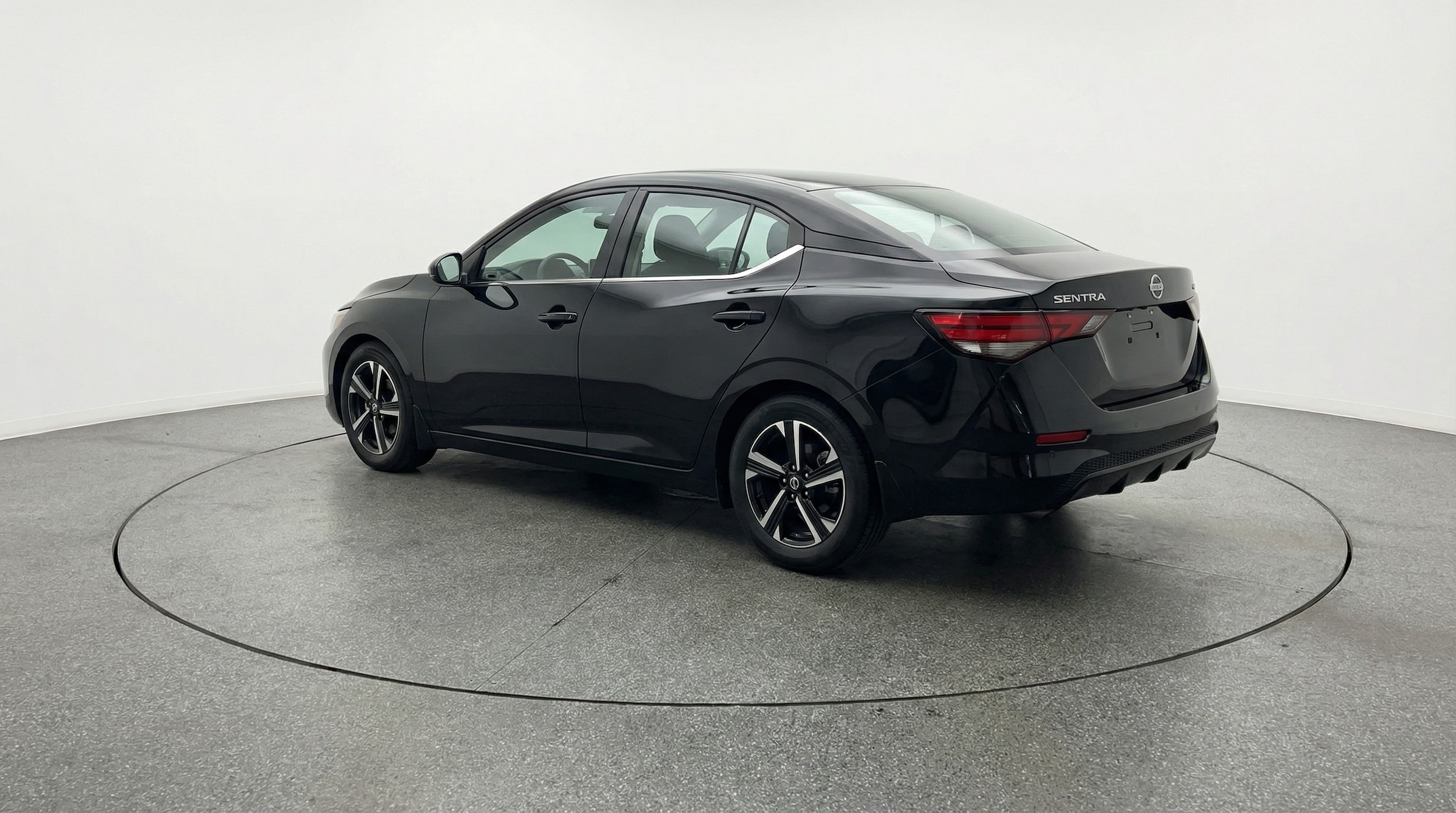 Thumbnail: 2025 Nissan Sentra - 5