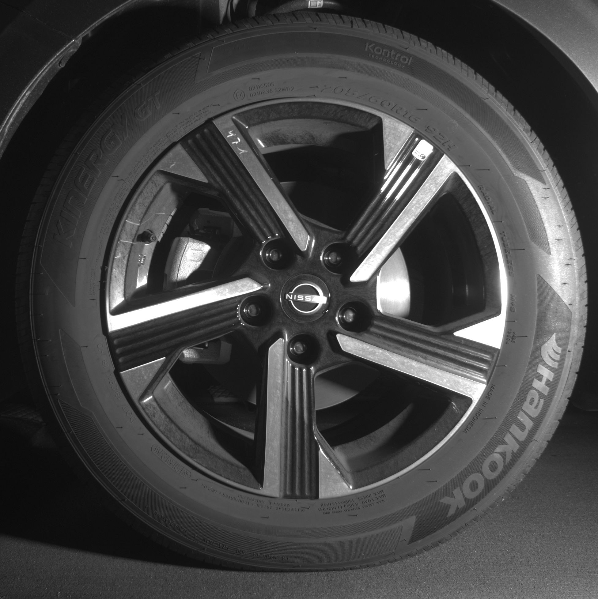 Thumbnail: 2025 Nissan Sentra - 9