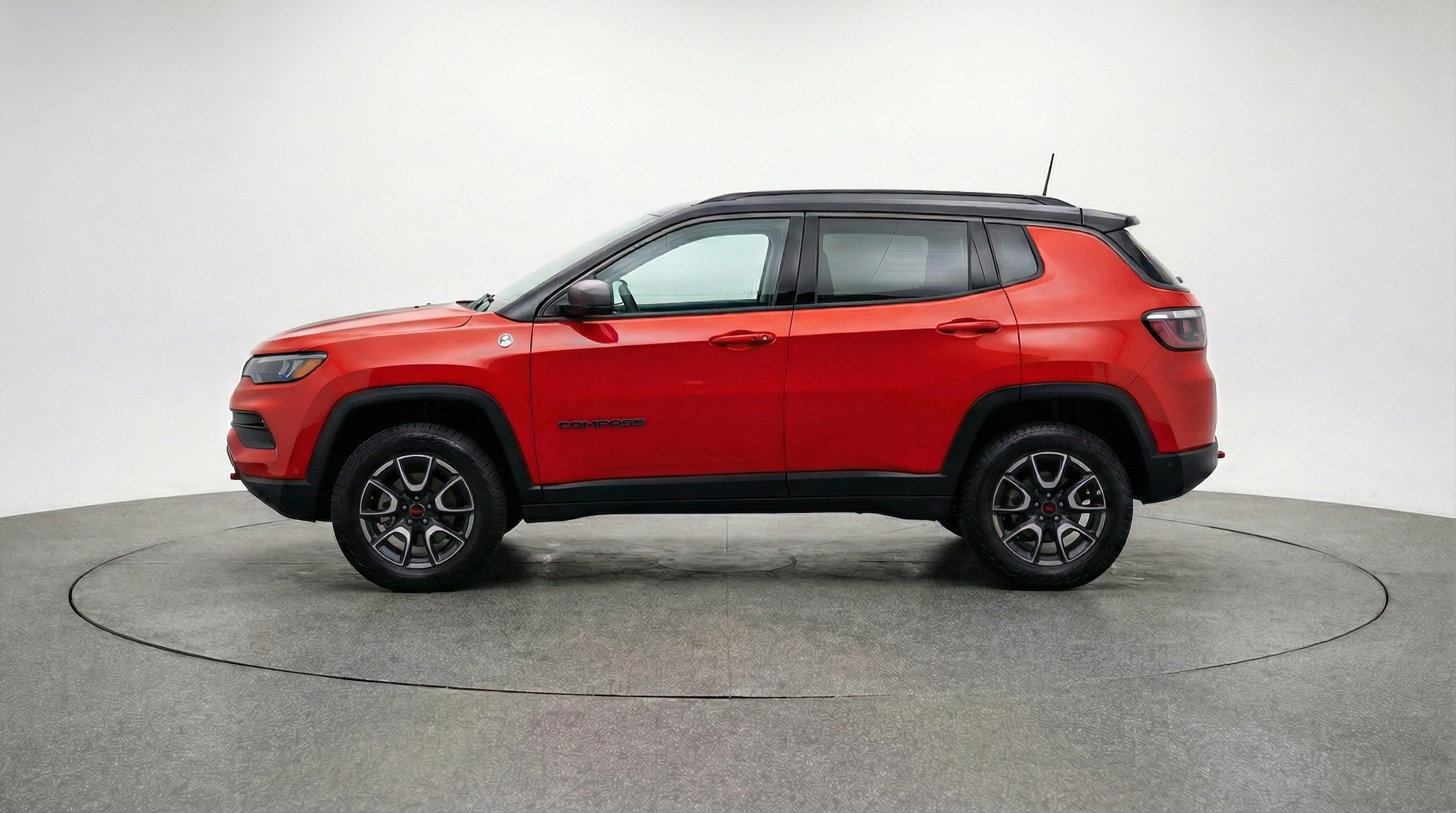 Thumbnail: 2025 Jeep Compass - 4