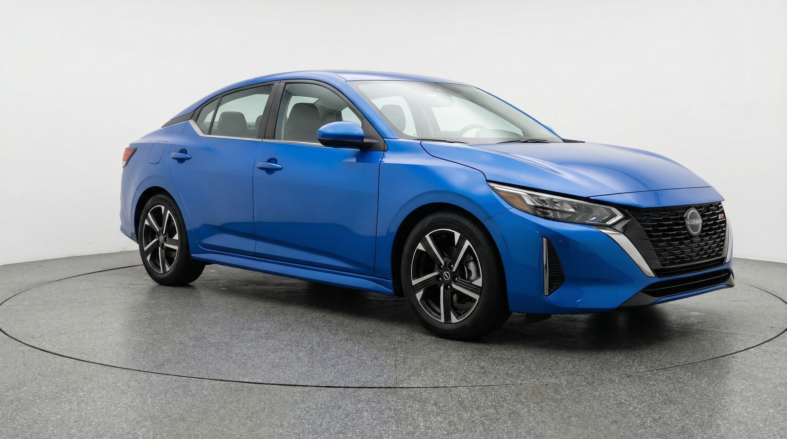 Thumbnail: 2025 Nissan Sentra - 1