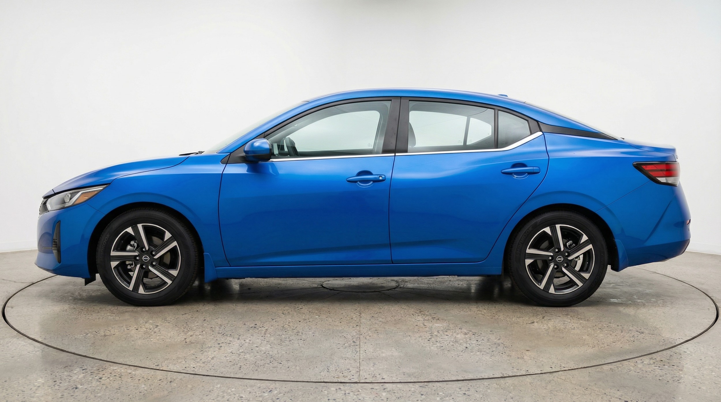 Thumbnail: 2025 Nissan Sentra - 4