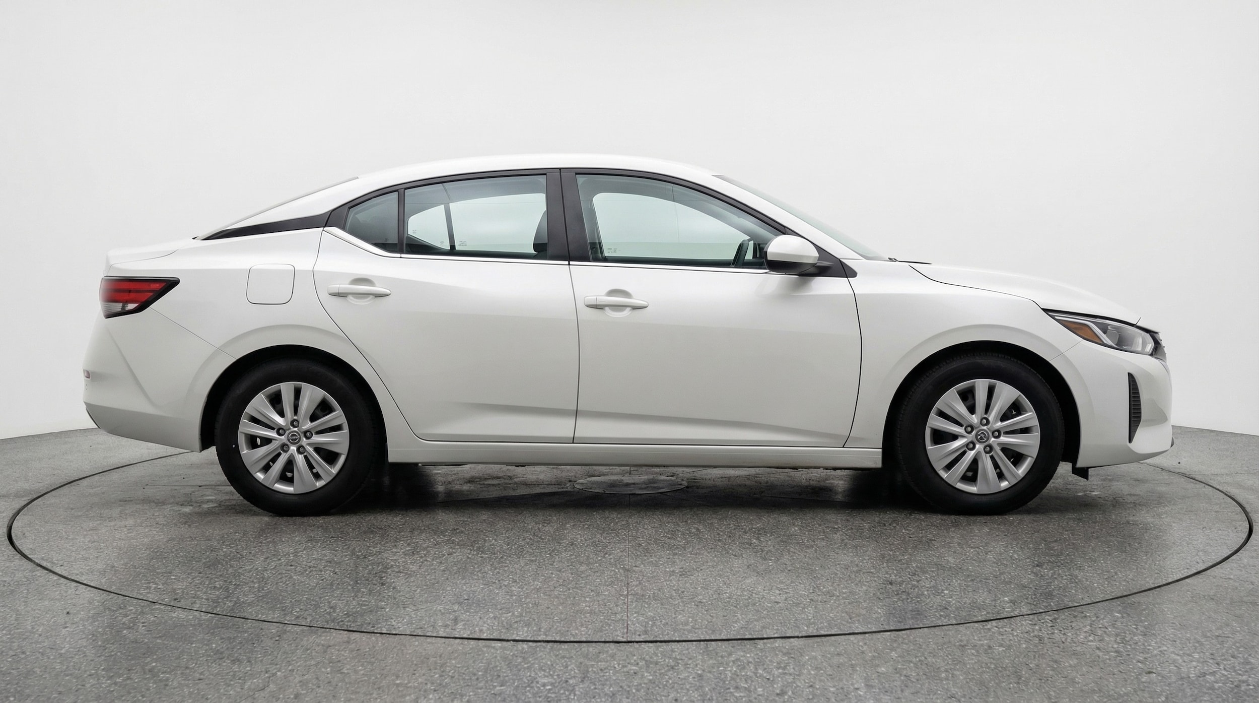 Thumbnail: 2025 Nissan Sentra - 8