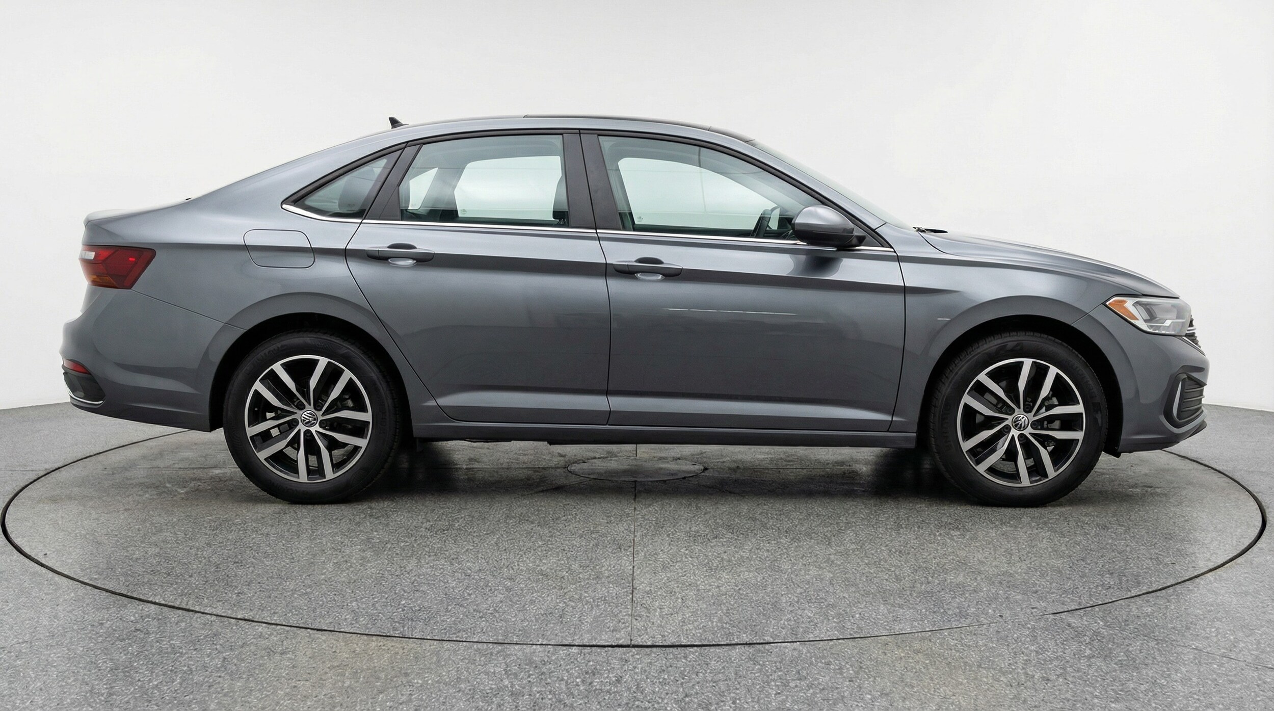 Thumbnail: 2025 Volkswagen Jetta - 8