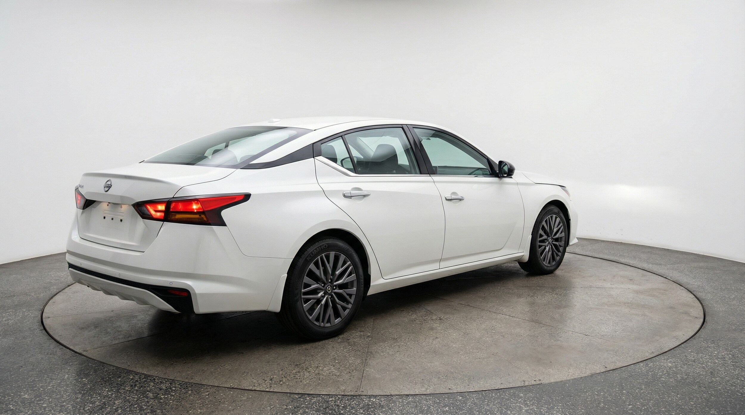 Thumbnail: 2025 Nissan Altima - 7