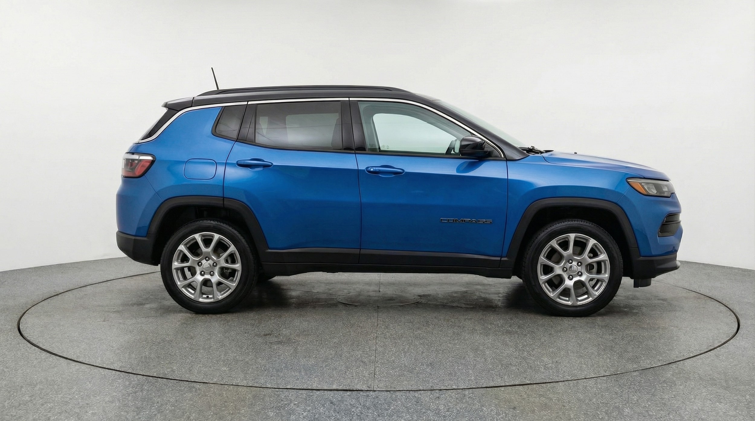 Thumbnail: 2025 Jeep Compass - 8