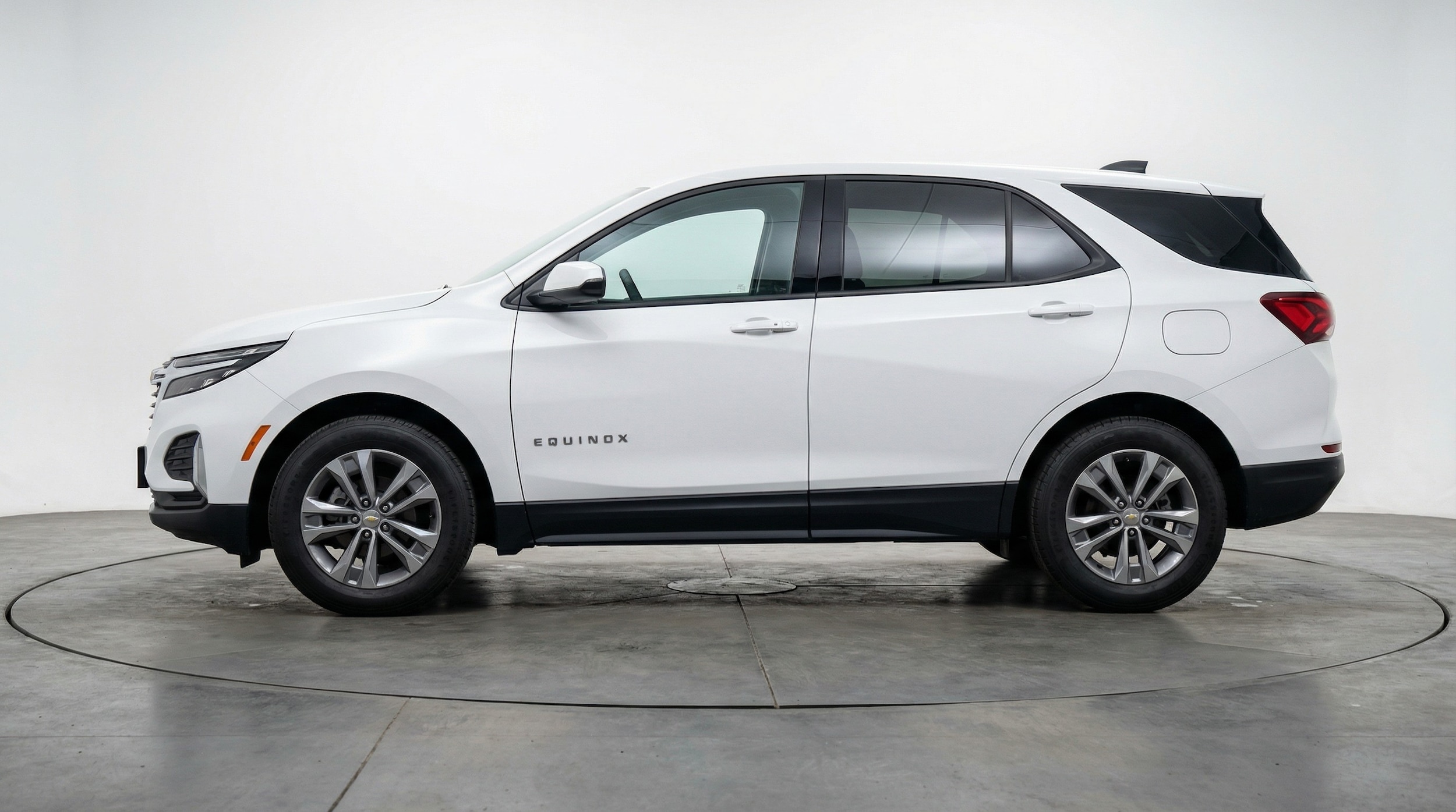 Thumbnail: 2025 Chevrolet Equinox - 4