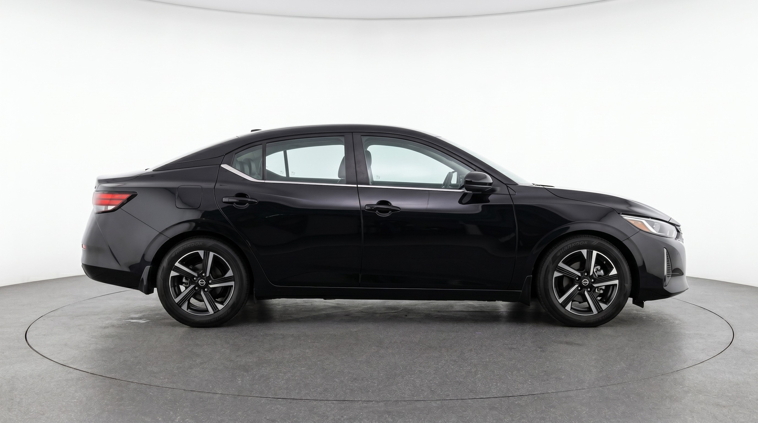 Thumbnail: 2025 Nissan Sentra - 8