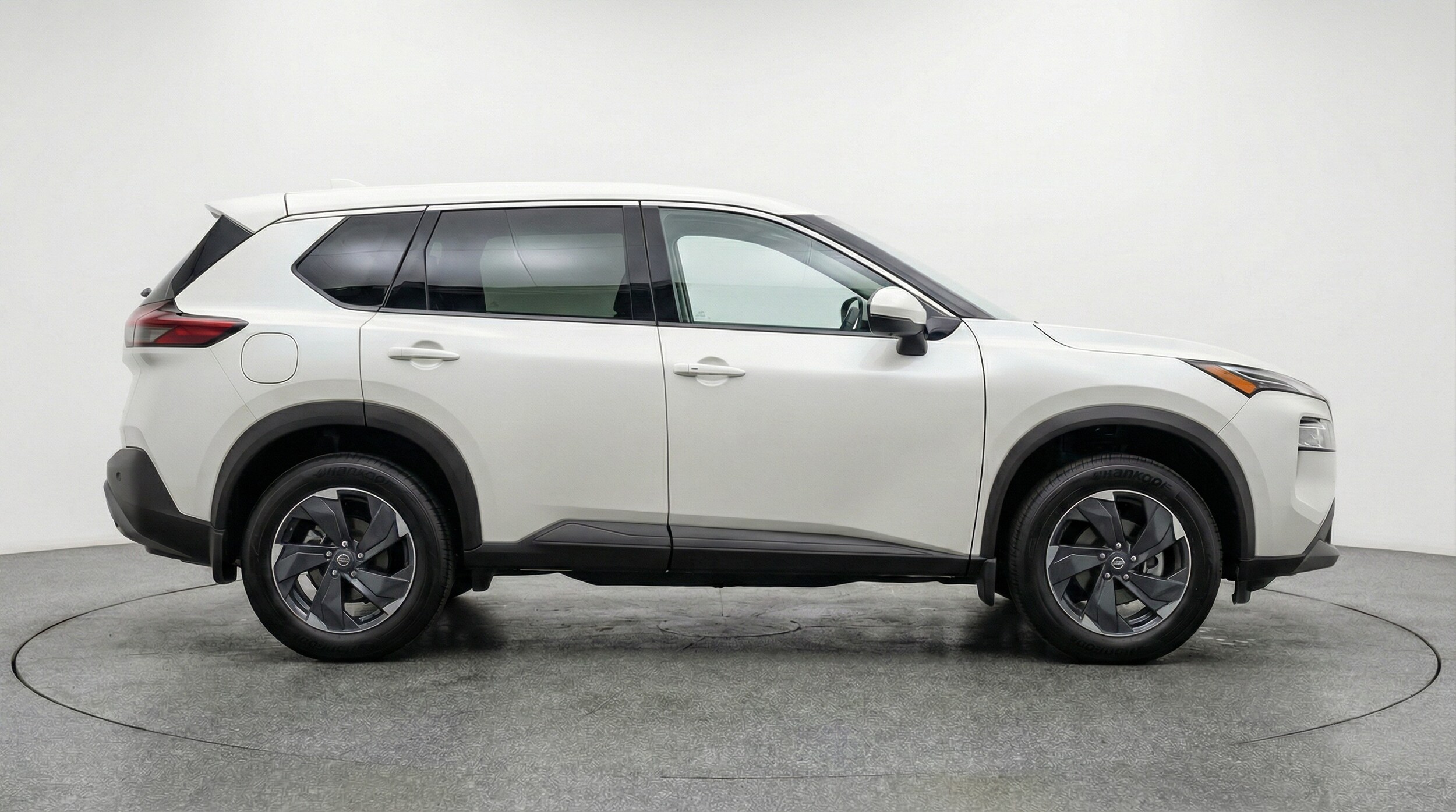 Thumbnail: 2025 Nissan Rogue - 8