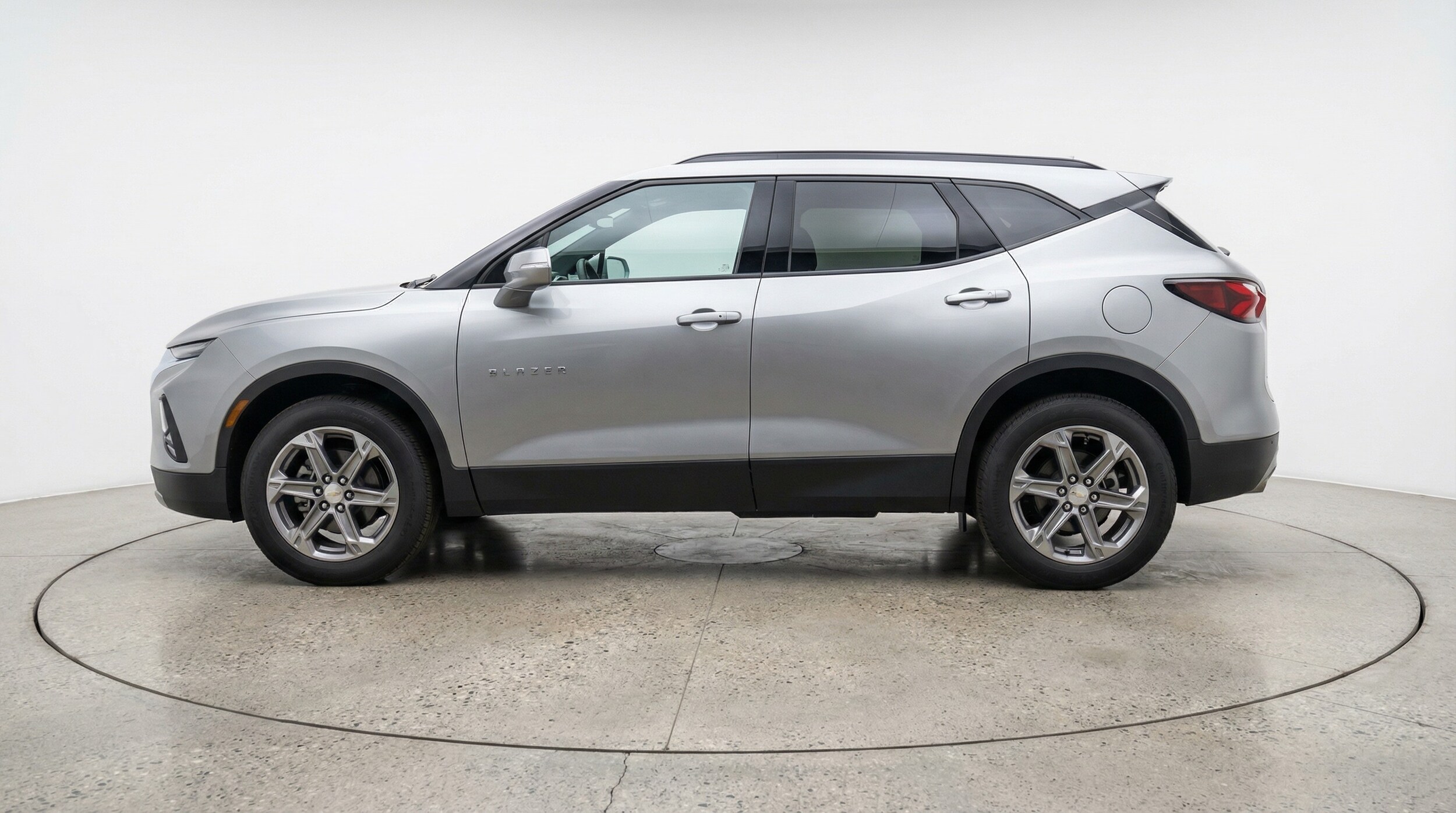 Thumbnail: 2025 Chevrolet Blazer - 4