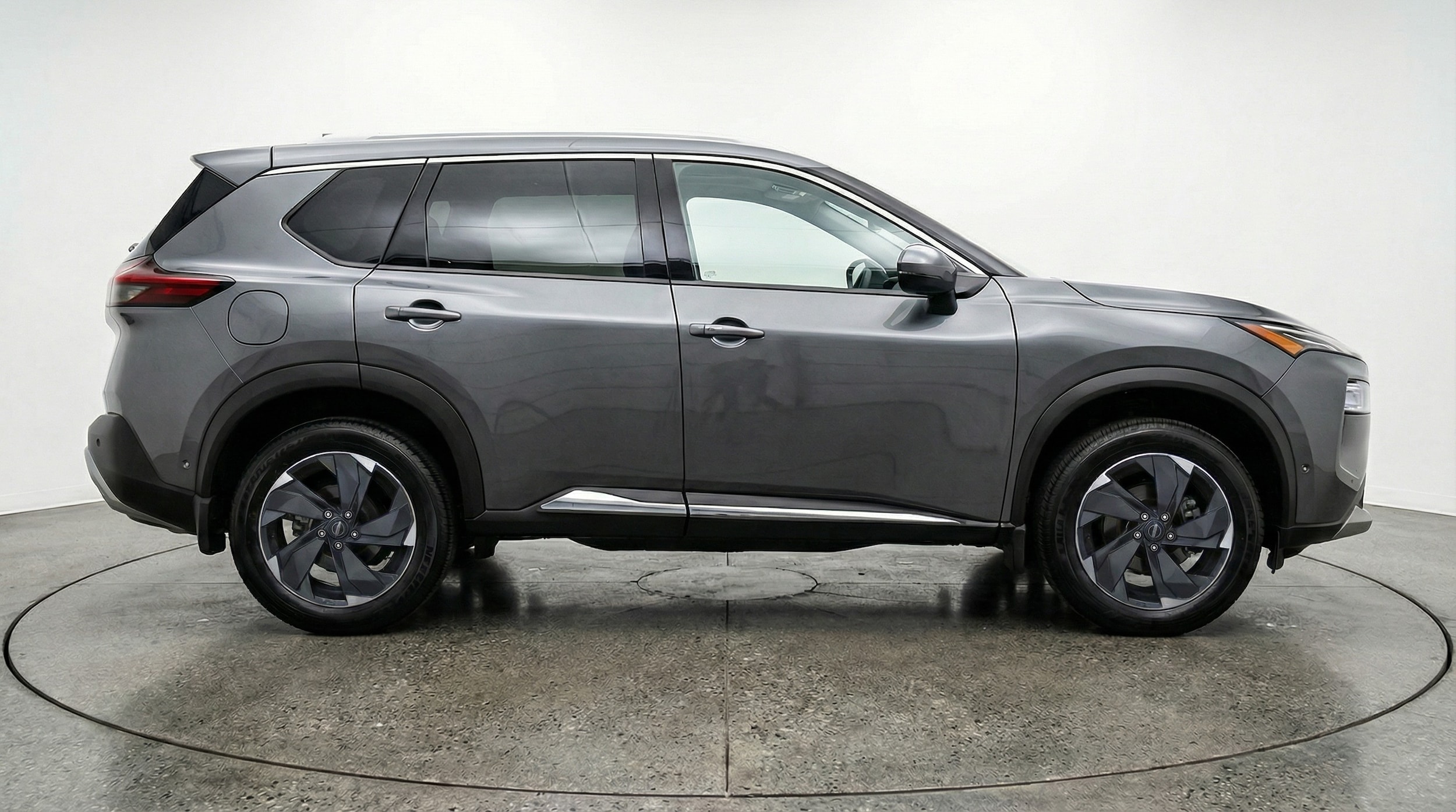 Thumbnail: 2025 Nissan Rogue - 8