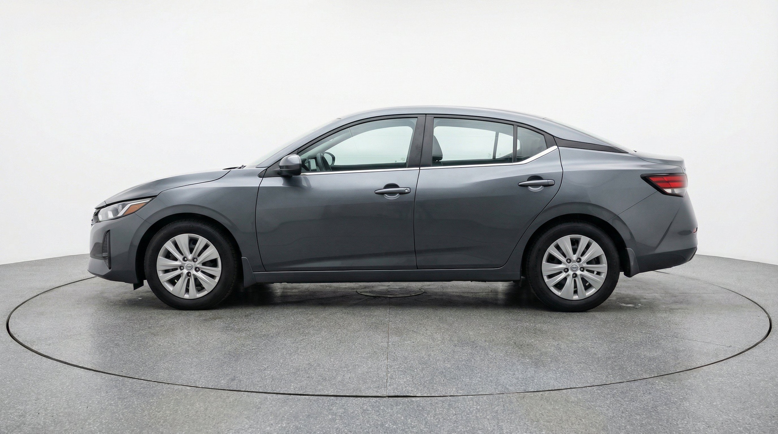 Thumbnail: 2025 Nissan Sentra - 5