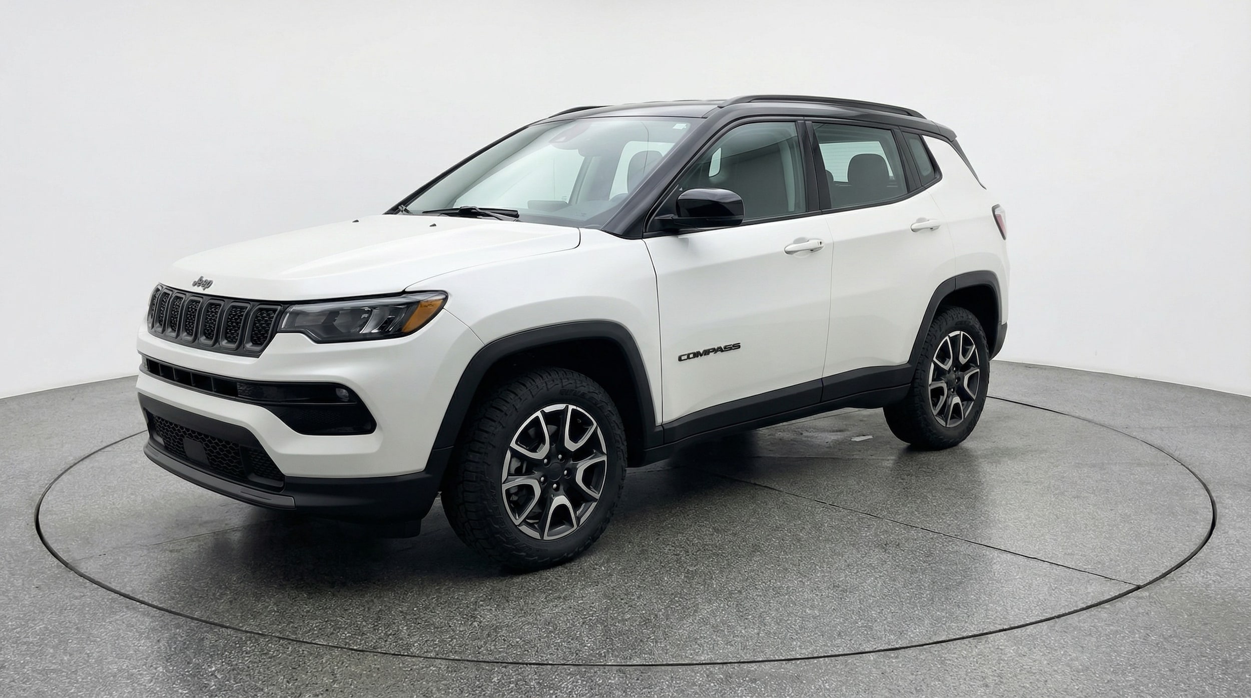 Thumbnail: 2025 Jeep Compass - 3