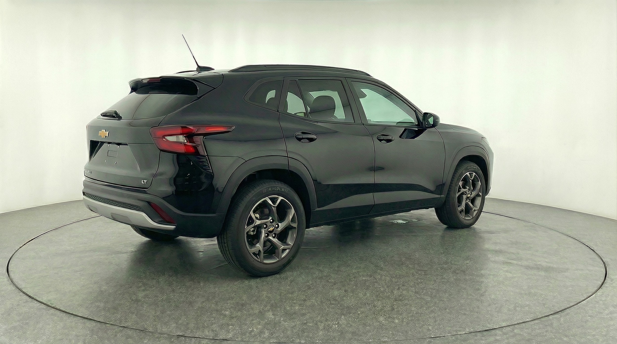 Thumbnail: 2025 Chevrolet Trax - 7