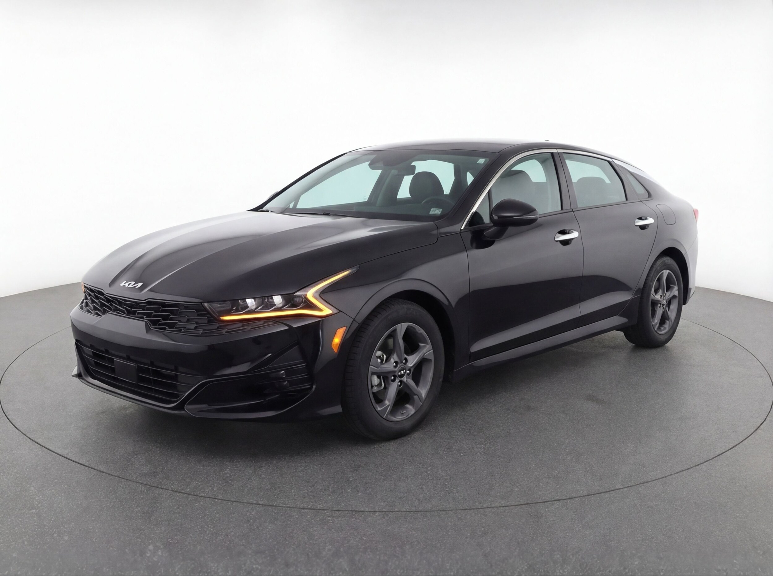 Thumbnail: 2025 Kia K4 - 3