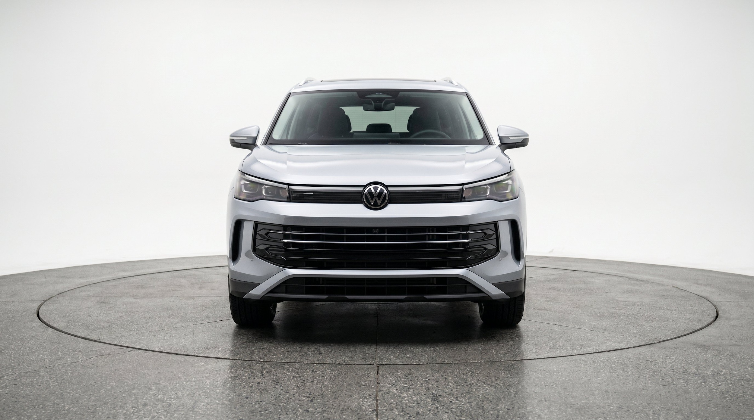 Thumbnail: 2026 Volkswagen Tiguan - 2