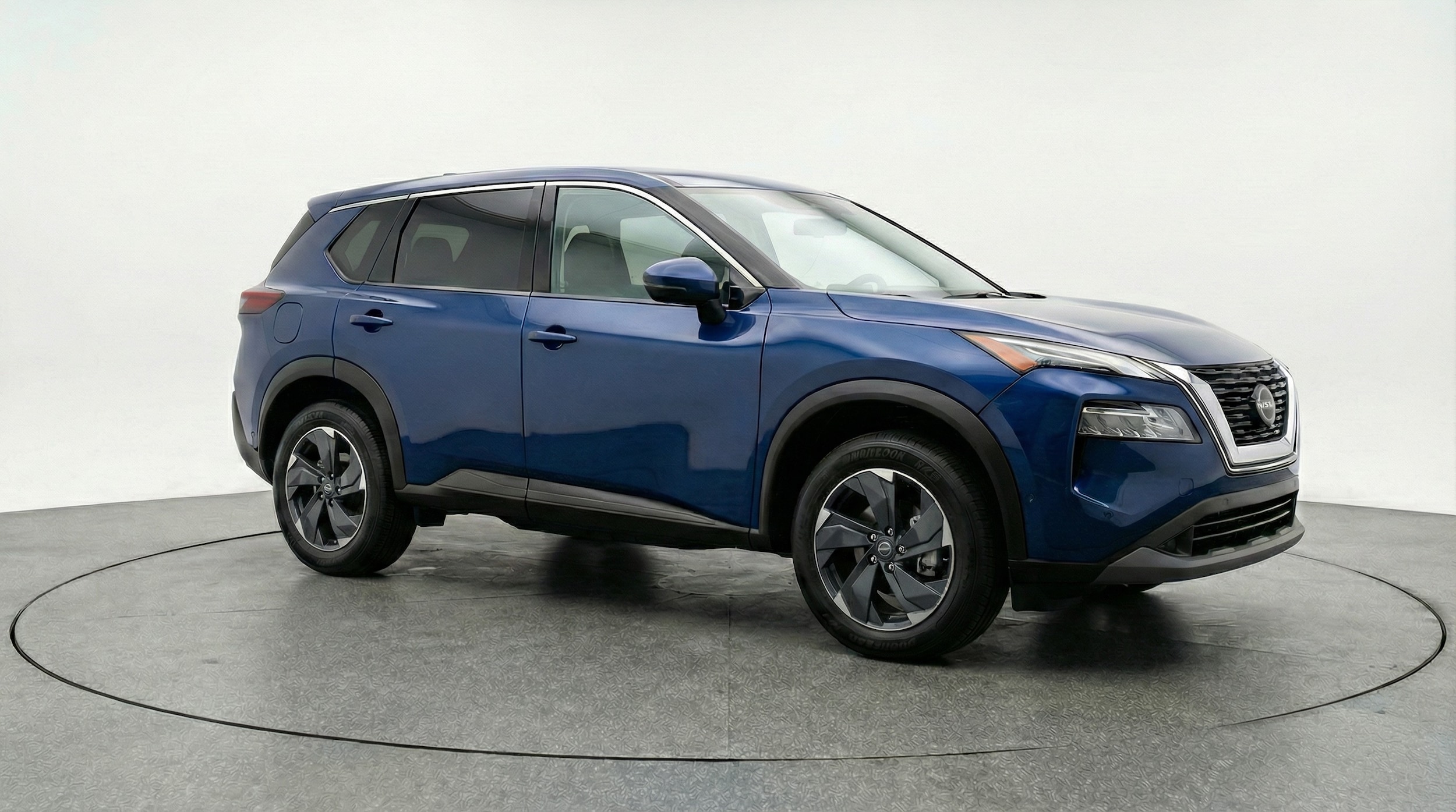 Thumbnail: 2025 Nissan Rogue - 1