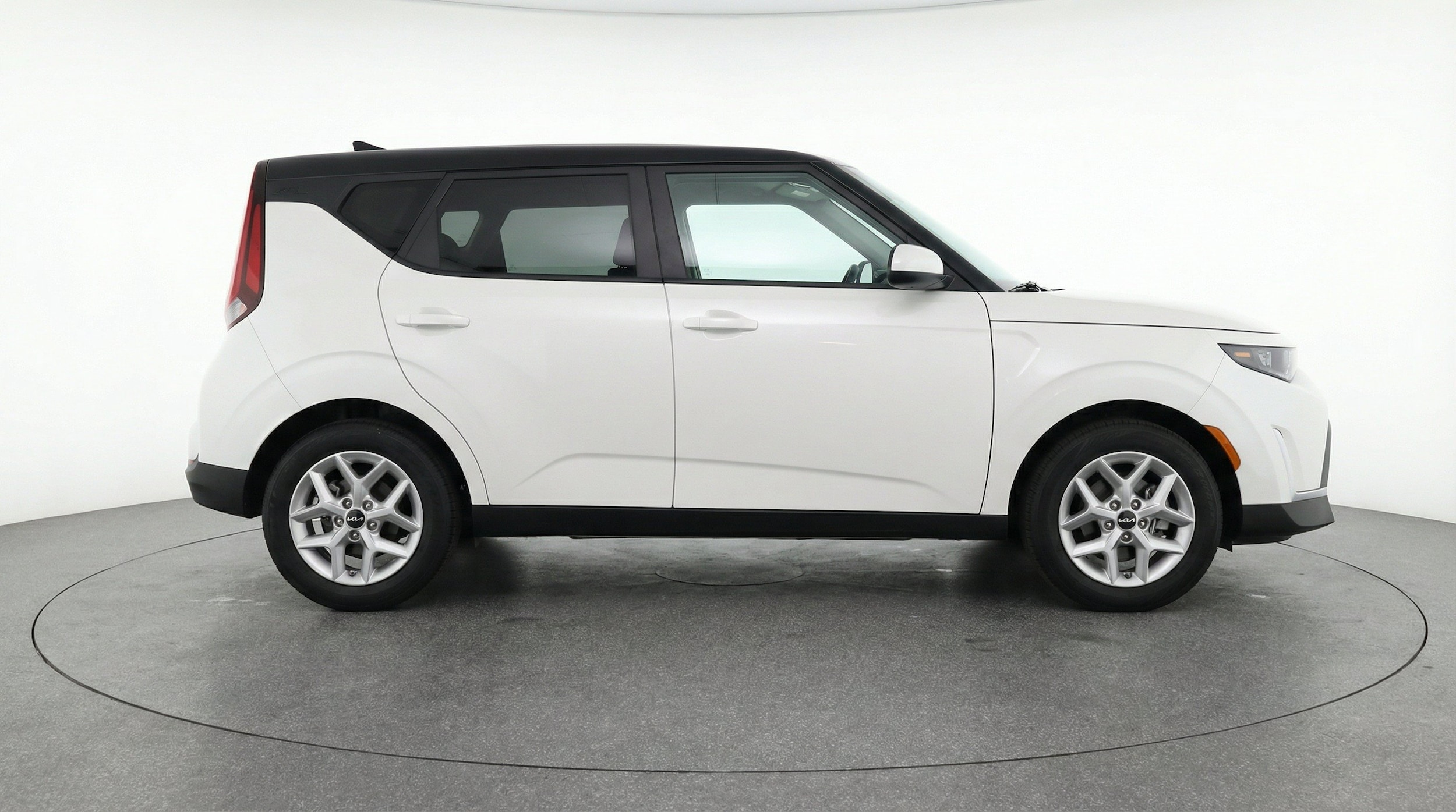 Thumbnail: 2025 Kia Soul - 11