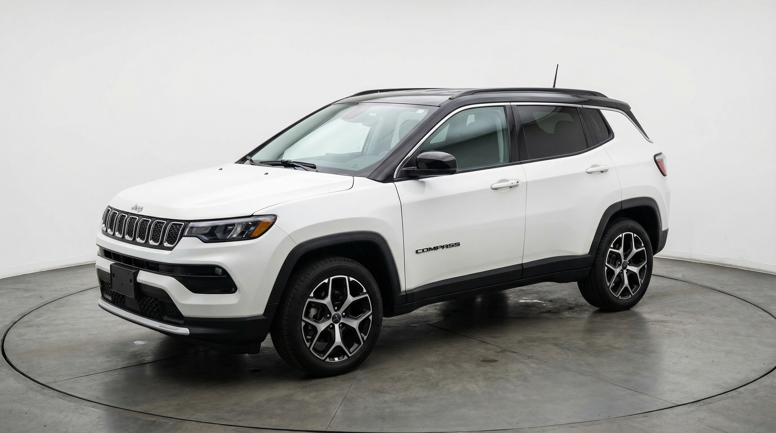 Thumbnail: 2025 Jeep Compass - 3