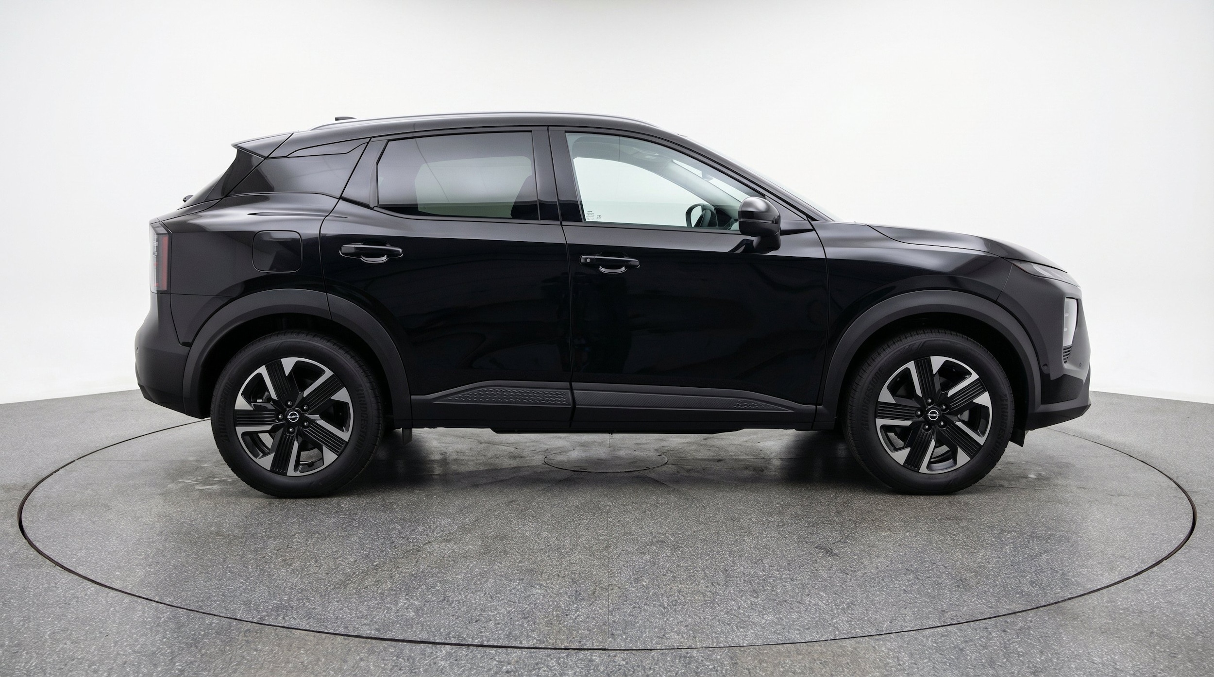 Thumbnail: 2026 Nissan Kicks - 11