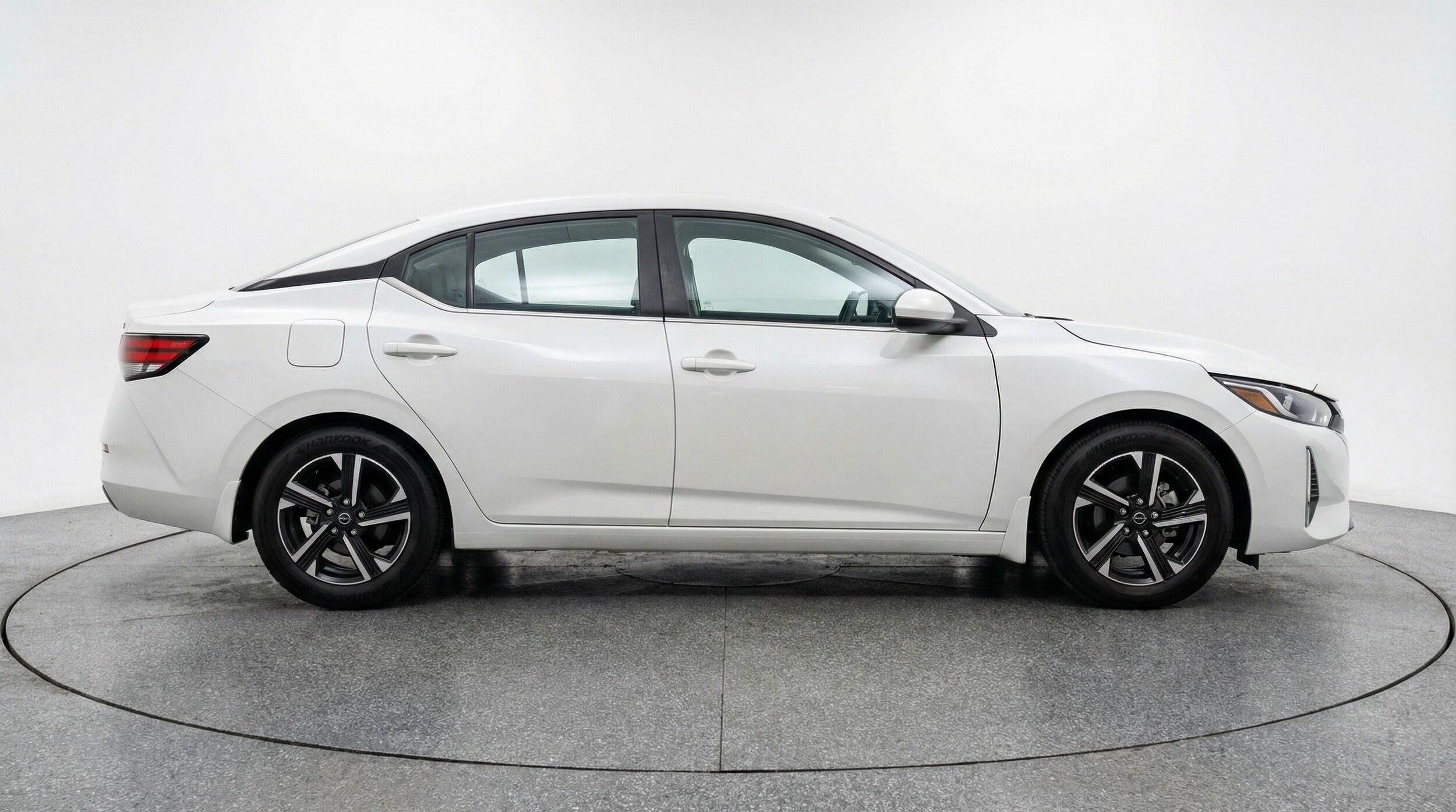 Thumbnail: 2025 Nissan Sentra - 8