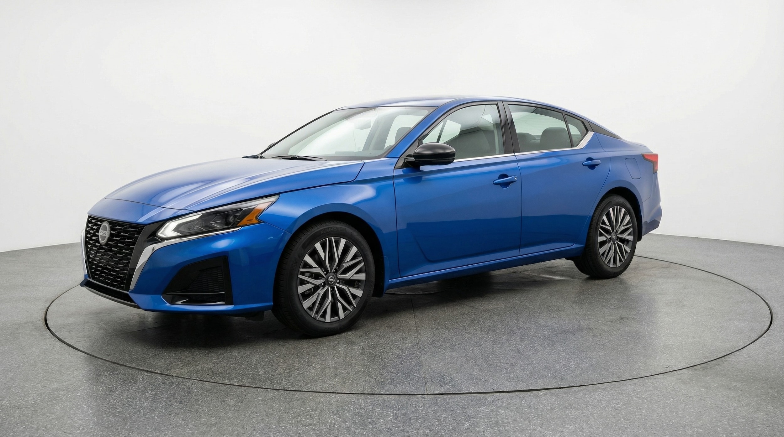 Thumbnail: 2025 Nissan Altima - 3