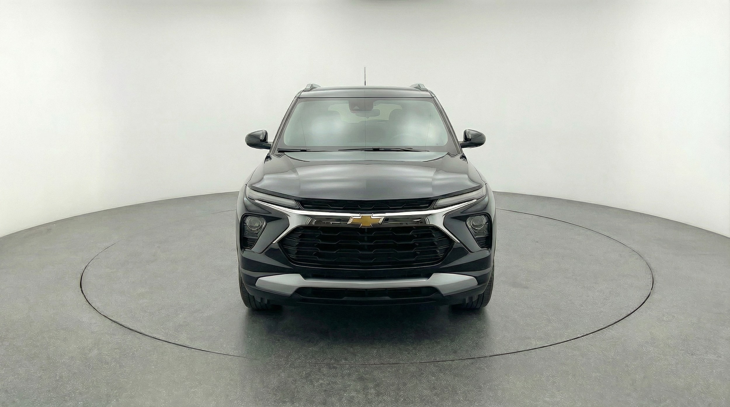 Thumbnail: 2025 Chevrolet TrailBlazer - 2