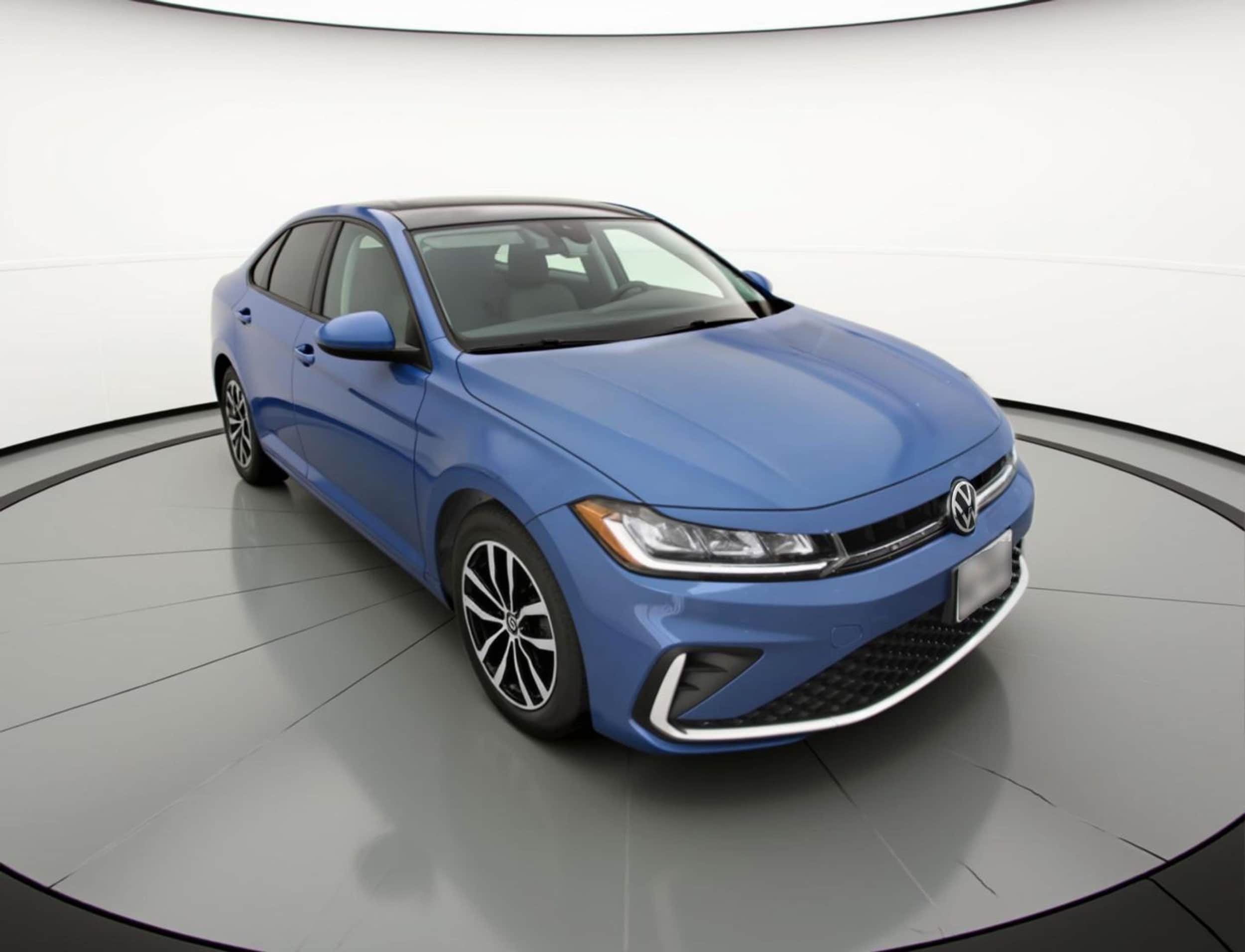 Thumbnail: 2025 Volkswagen Jetta - 1