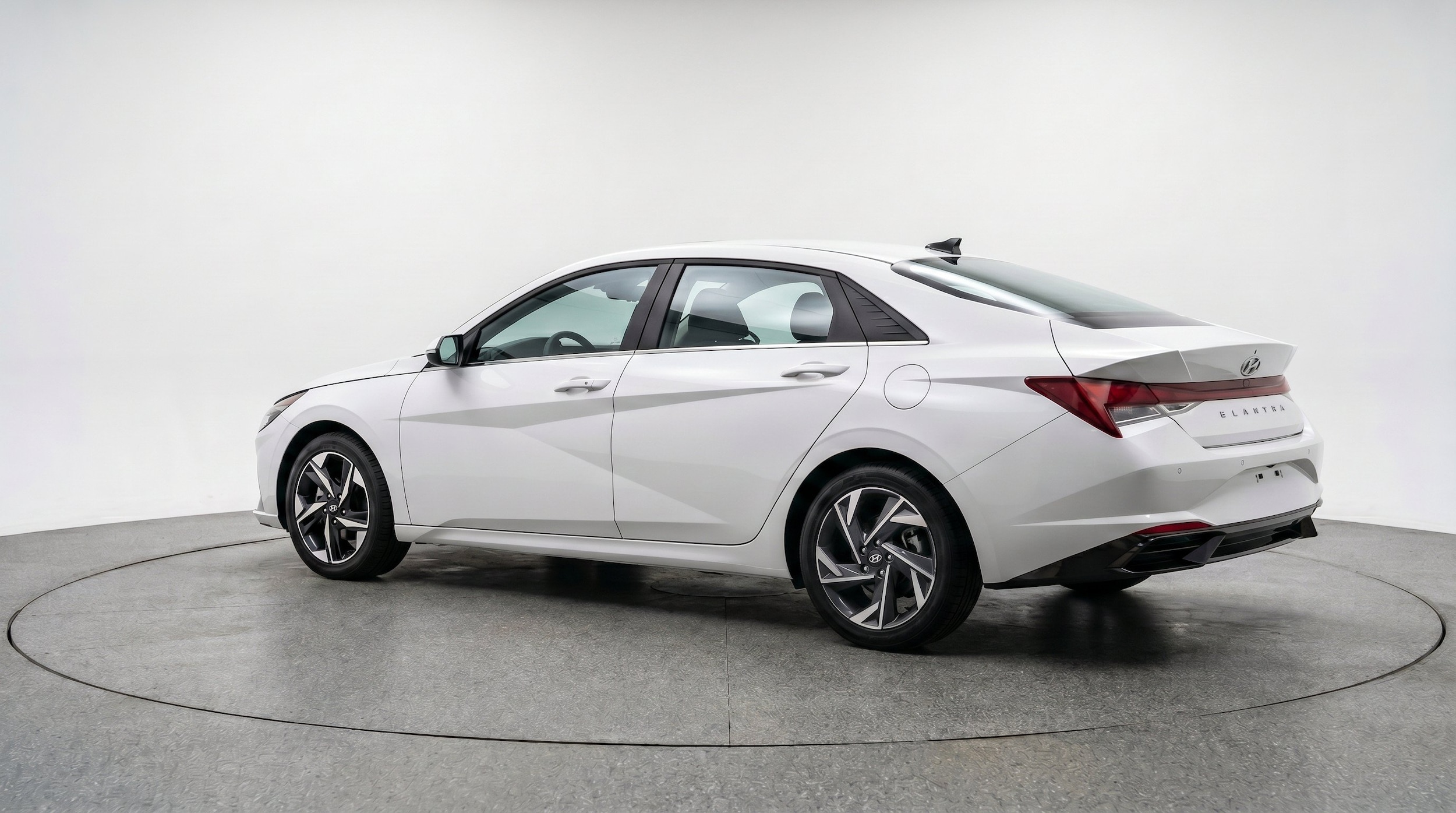 Thumbnail: 2025 Hyundai Elantra - 6