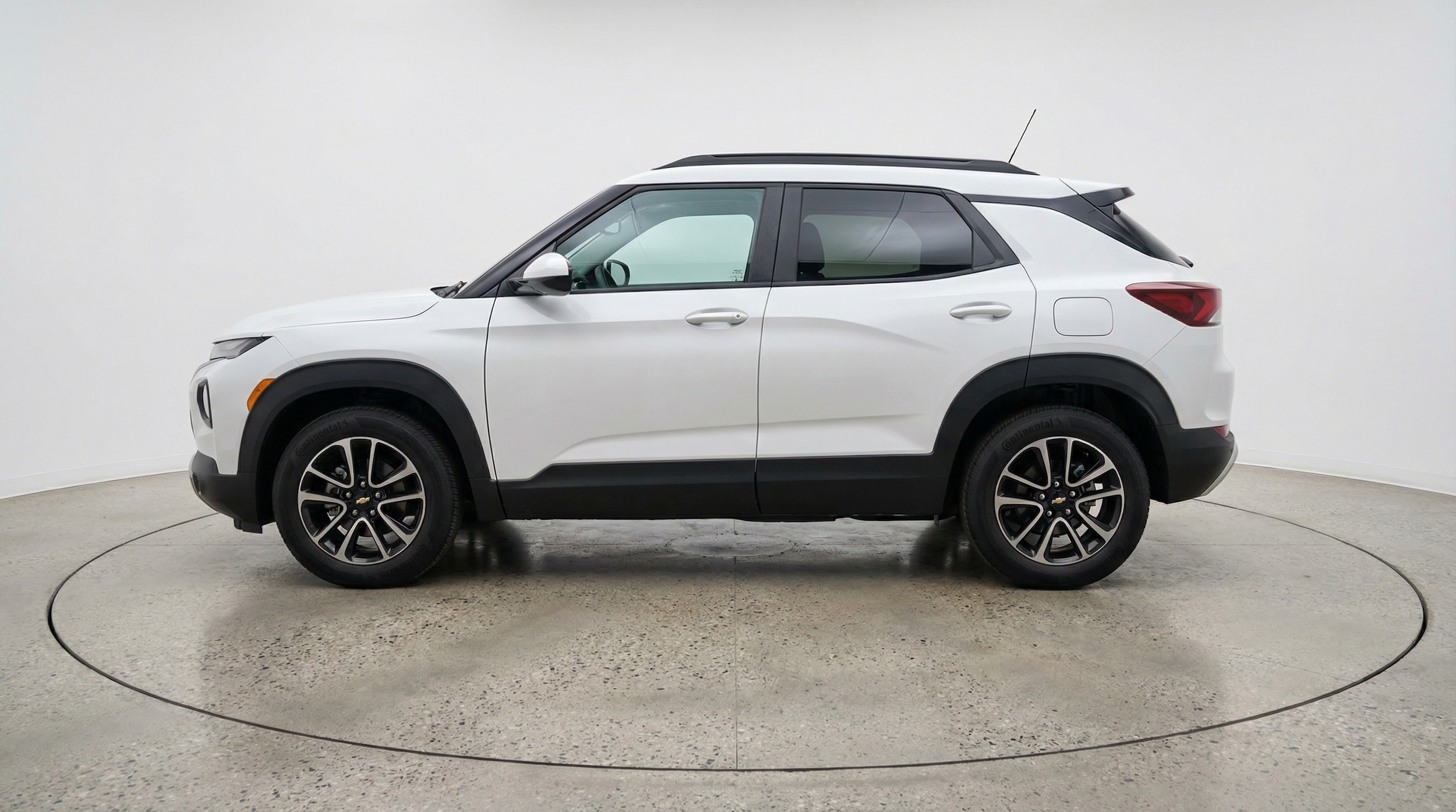 Thumbnail: 2025 Chevrolet TrailBlazer - 4