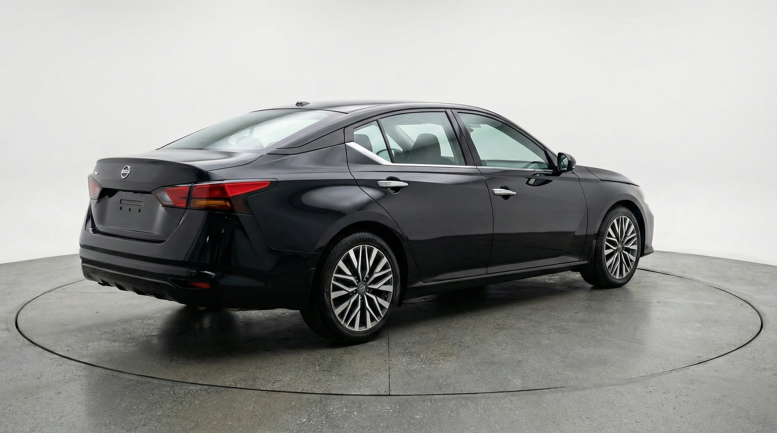 Thumbnail: 2025 Nissan Altima - 7