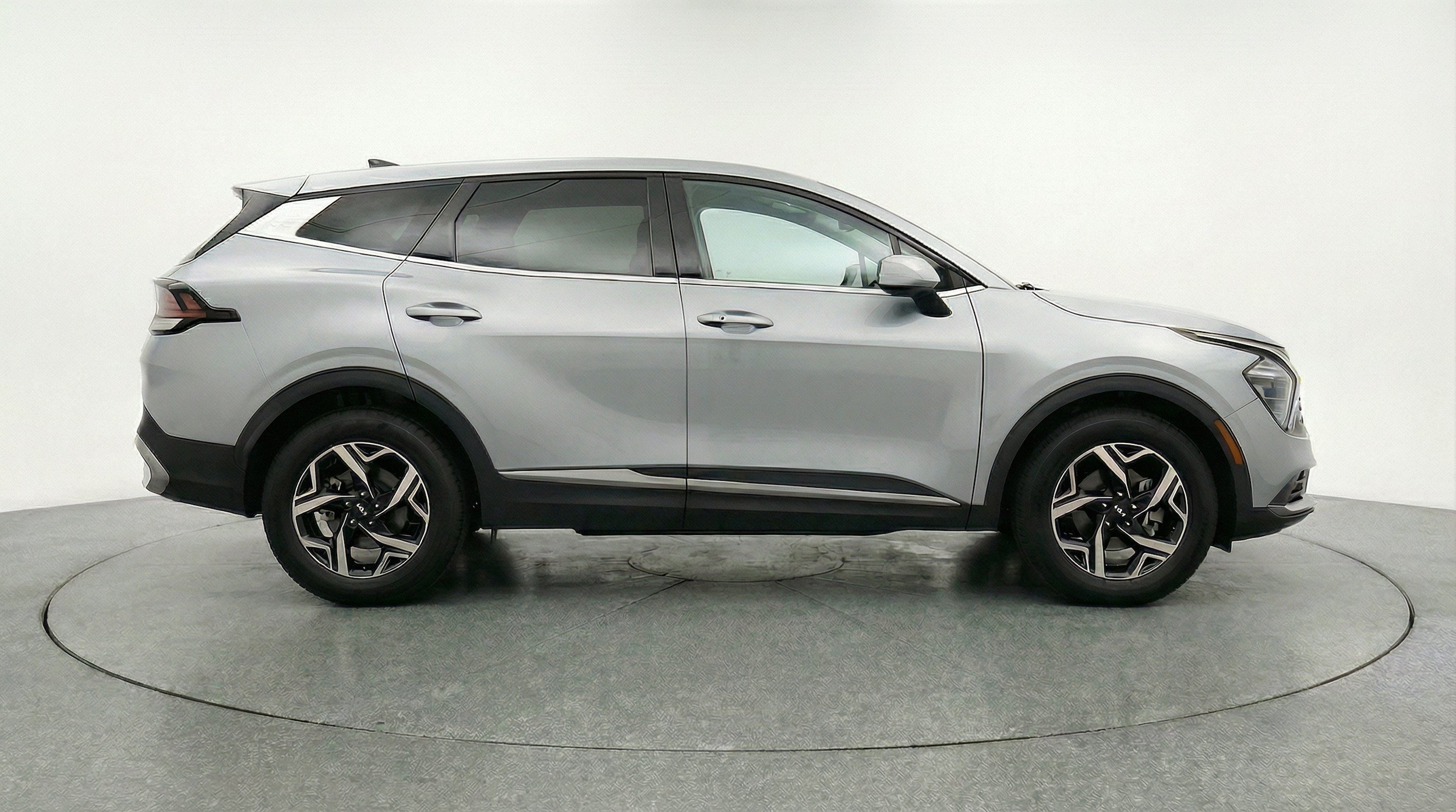 Thumbnail: 2025 Kia Sportage - 11