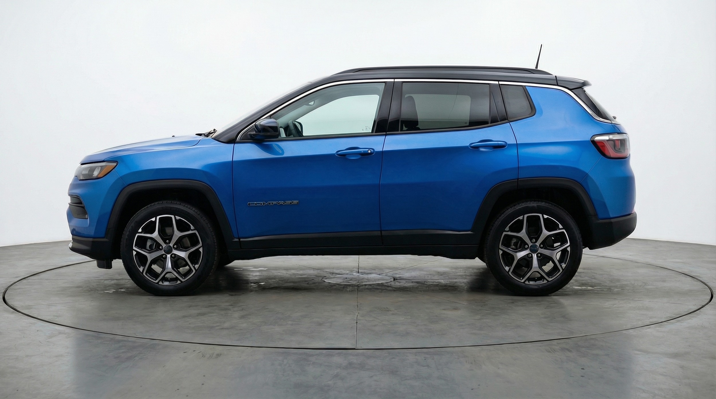 Thumbnail: 2025 Jeep Compass - 4