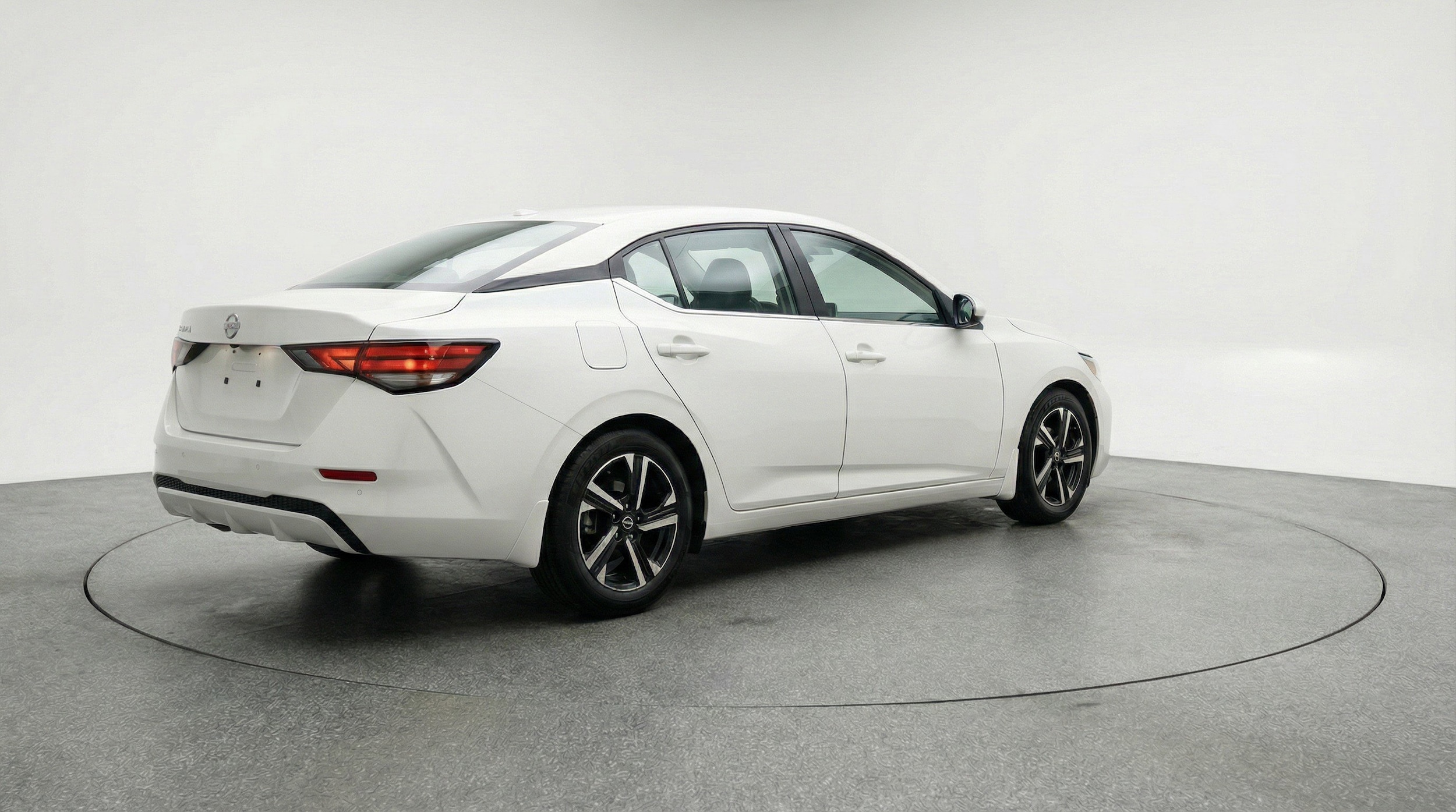 Thumbnail: 2025 Nissan Sentra - 9