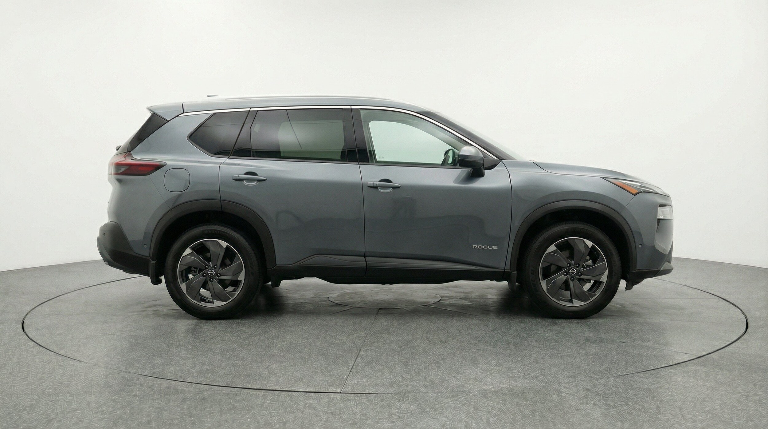 Thumbnail: 2025 Nissan Rogue - 11