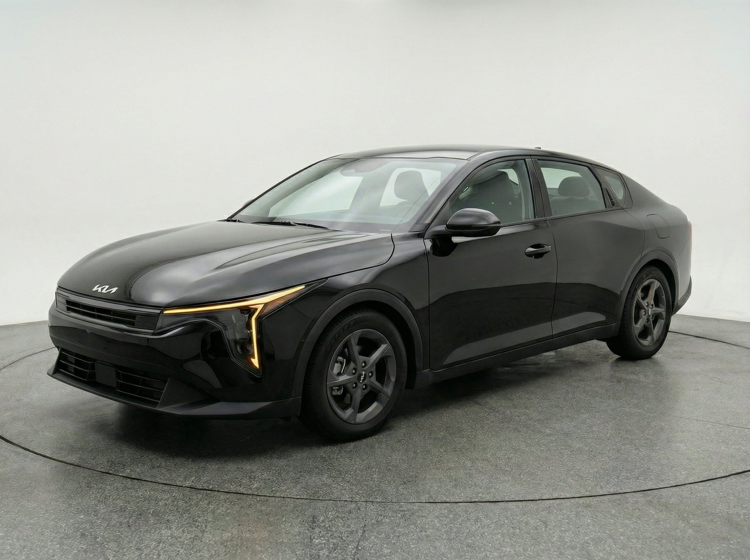Thumbnail: 2025 Kia K4 - 3