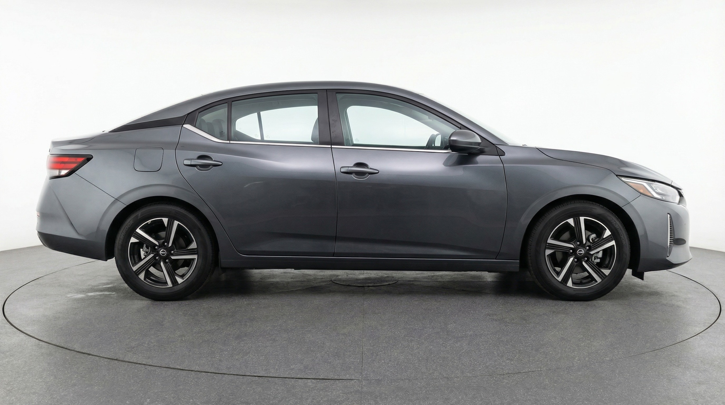 Thumbnail: 2025 Nissan Sentra - 8