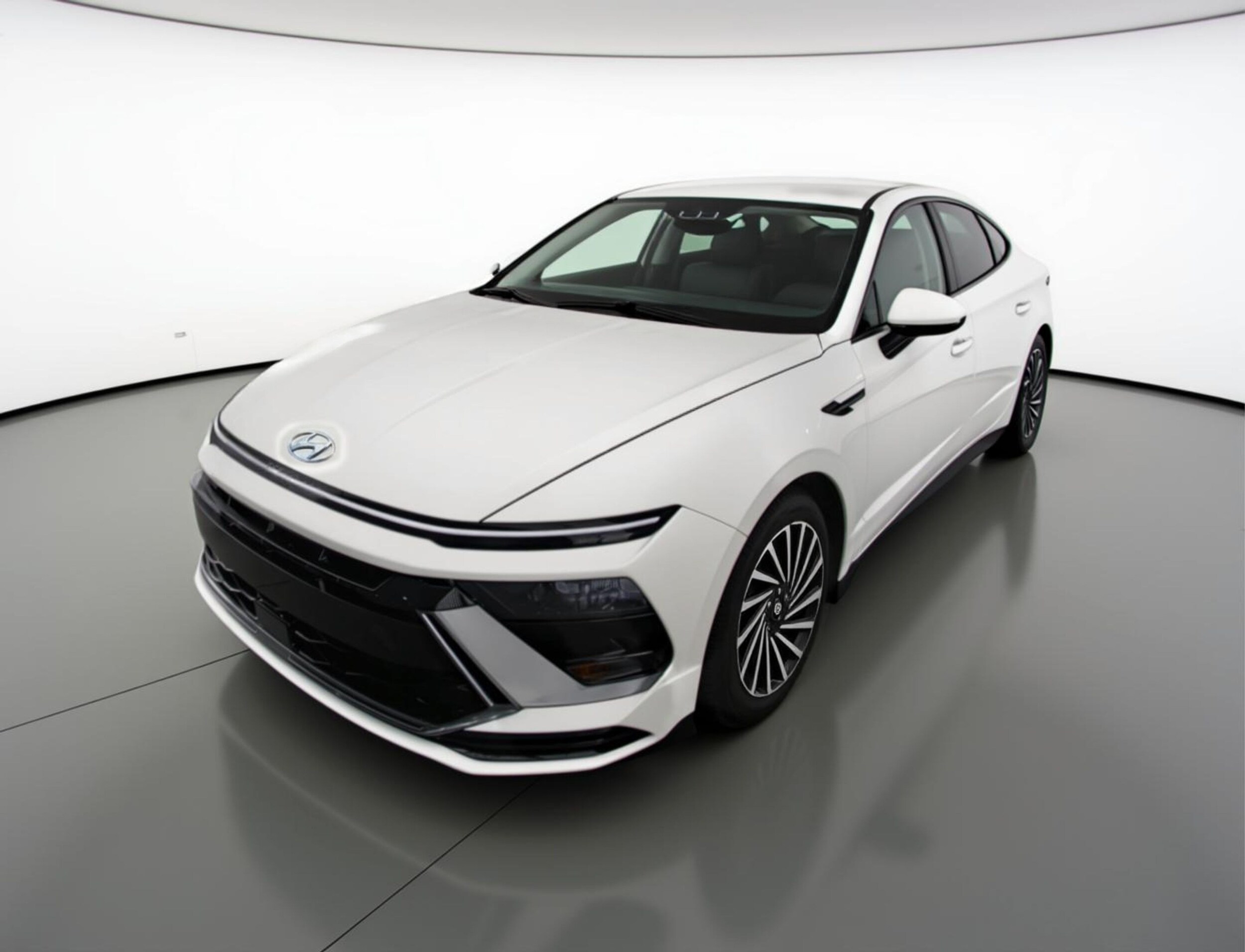 Thumbnail: 2025 Hyundai Sonata - 3