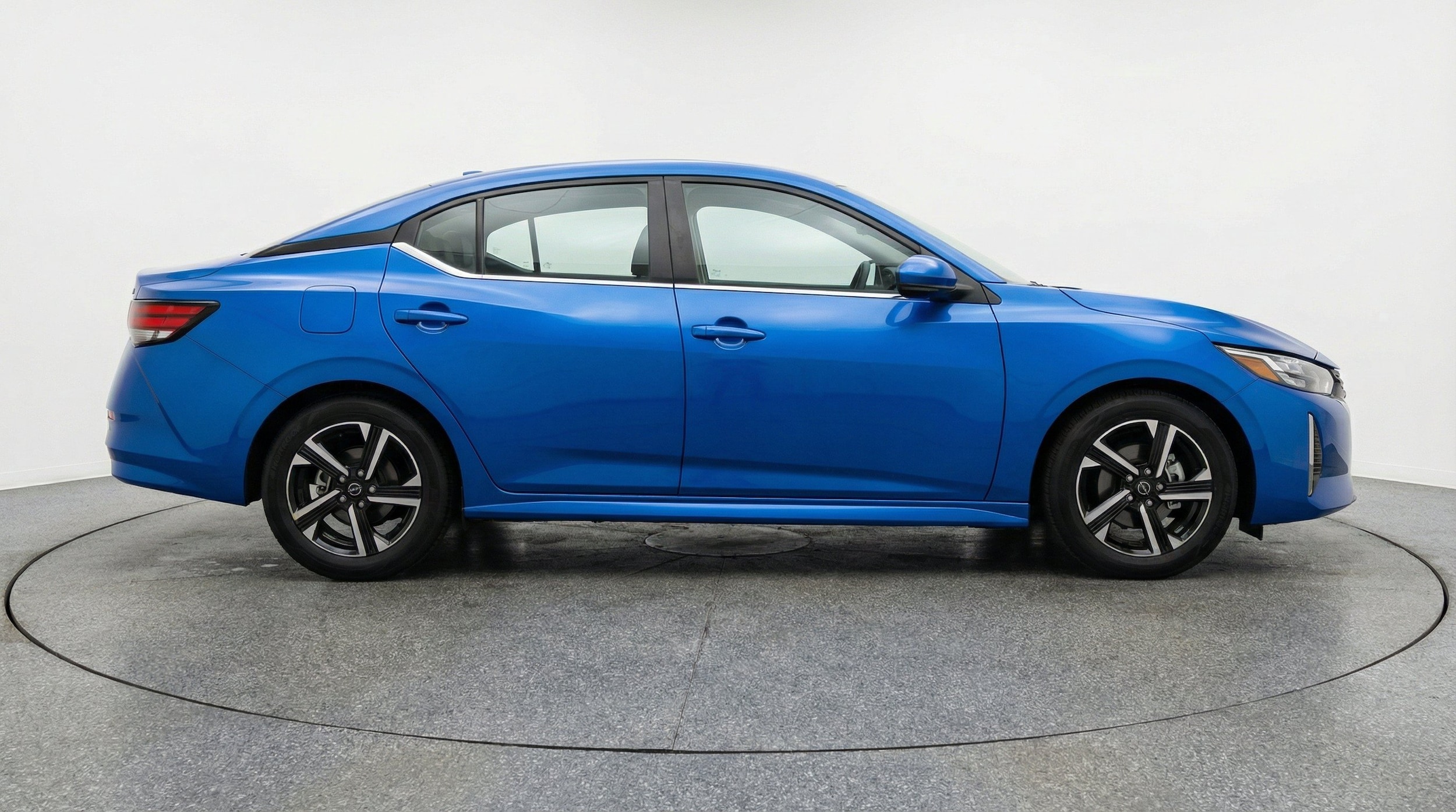 Thumbnail: 2025 Nissan Sentra - 11