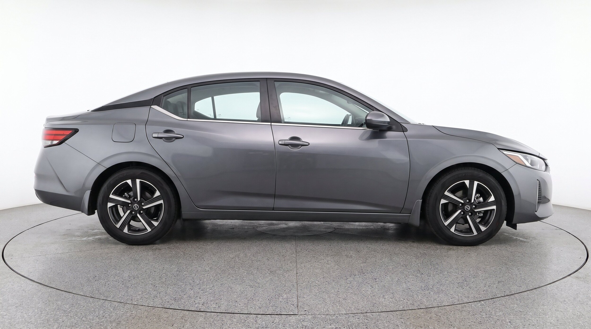 Thumbnail: 2025 Nissan Sentra - 10