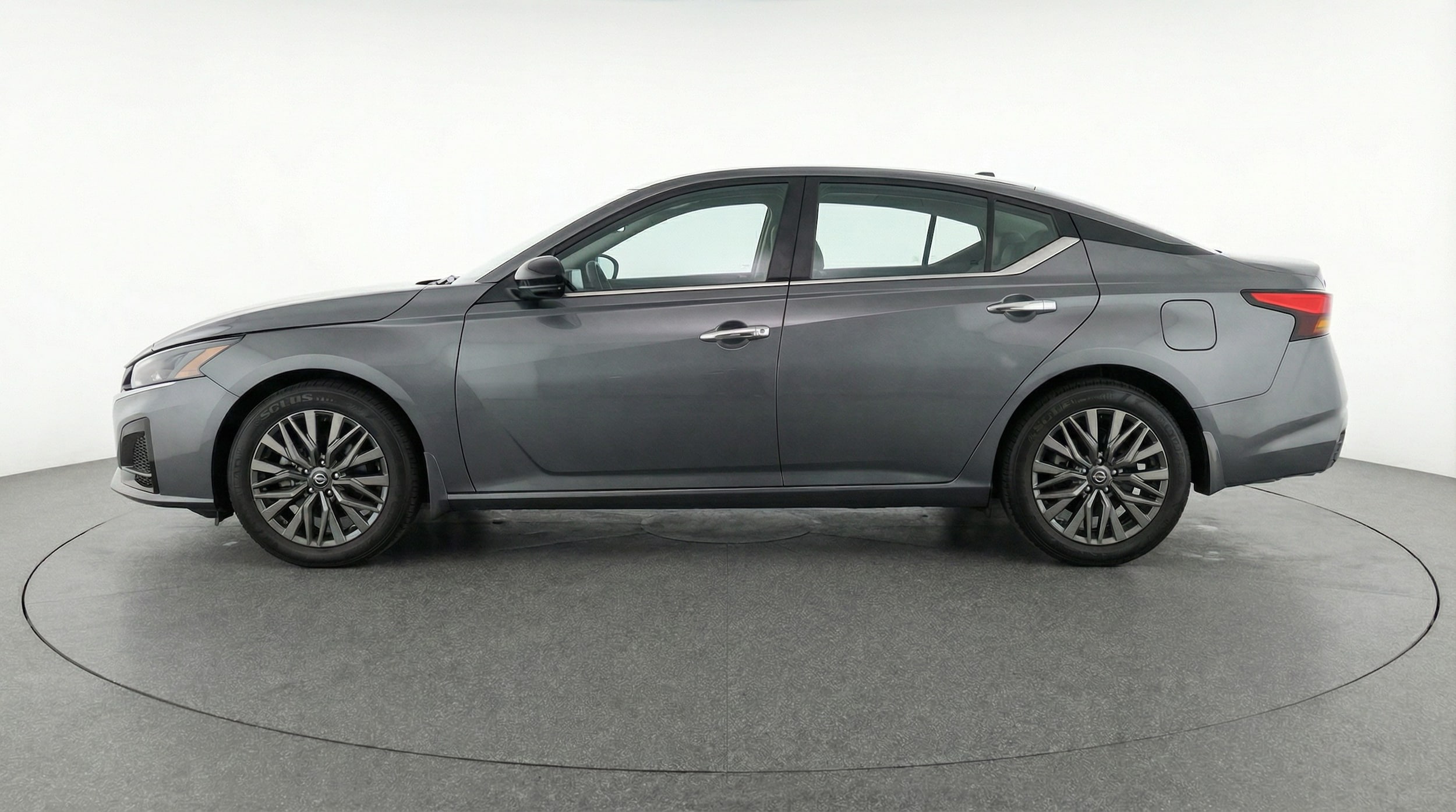 Thumbnail: 2025 Nissan Altima - 4